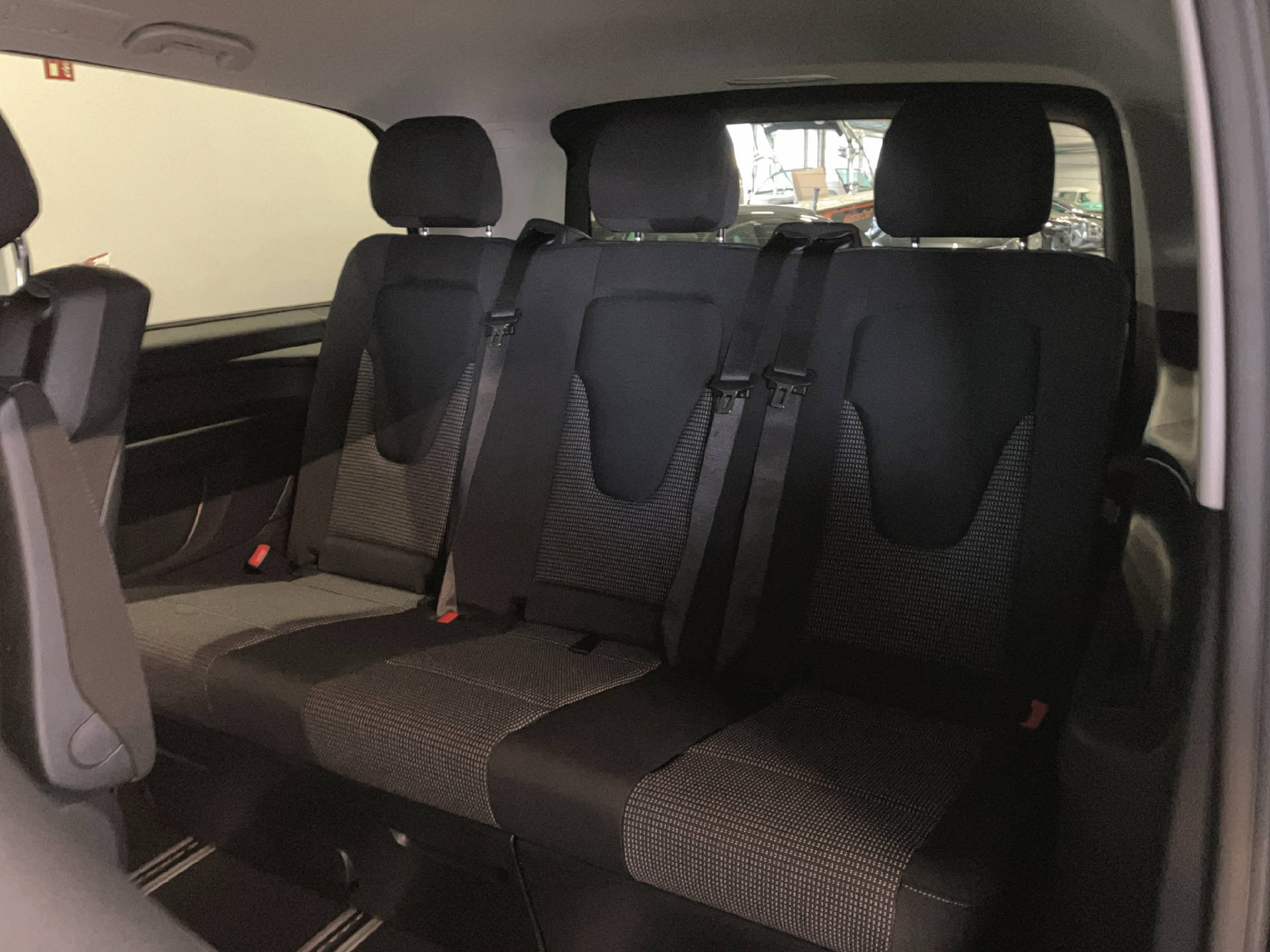 MERCEDES-BENZ Vito 116 CDI Tourer Family L 4MATIC-image-14