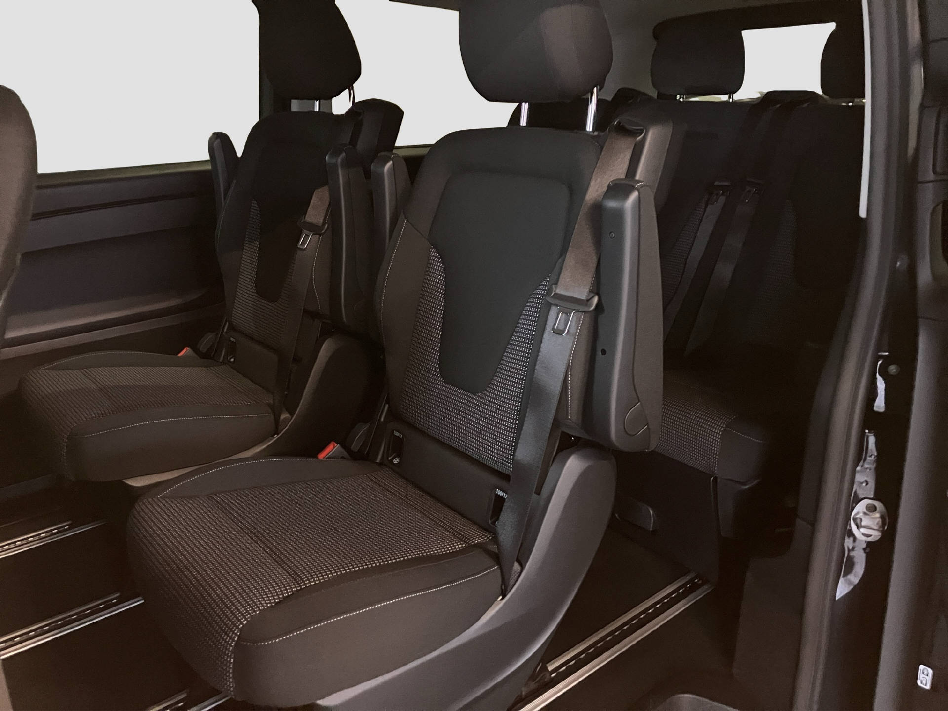 MERCEDES-BENZ Vito 116 CDI Tourer Family L 4MATIC-image-12