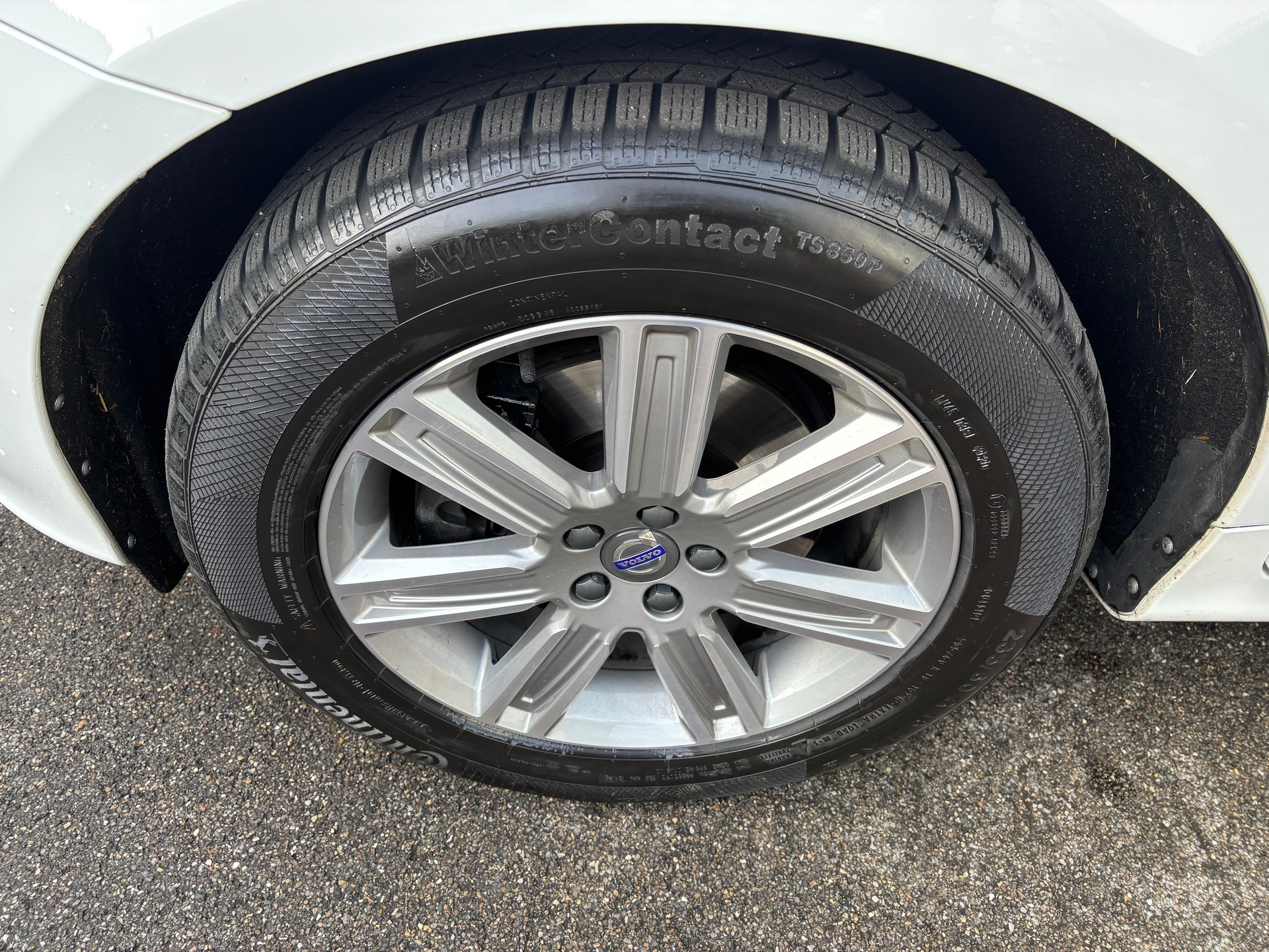 VOLVO XC60 D5 AWD Summum Geartronic Polestare-image-13
