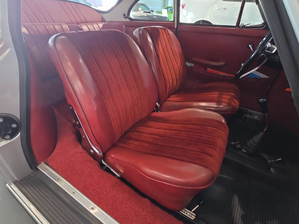 PORSCHE 356 SC-image-2