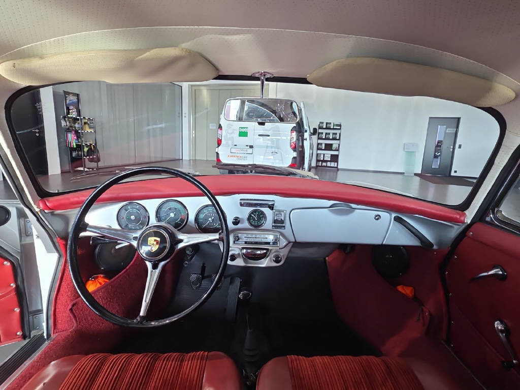 PORSCHE 356 SC-image-8