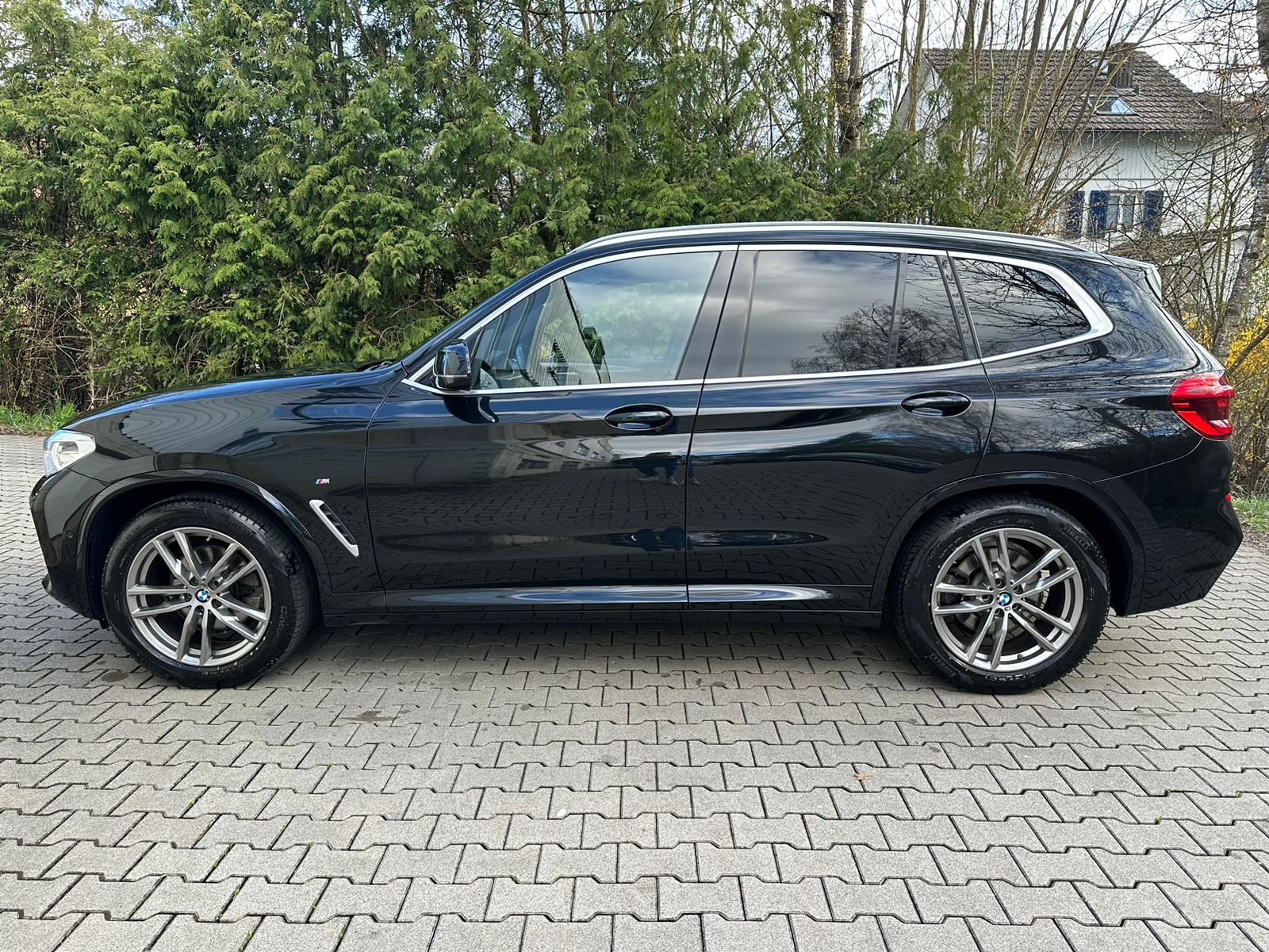BMW X3 xDrive 20d Individual M Sport Steptronic-showroom-element-1