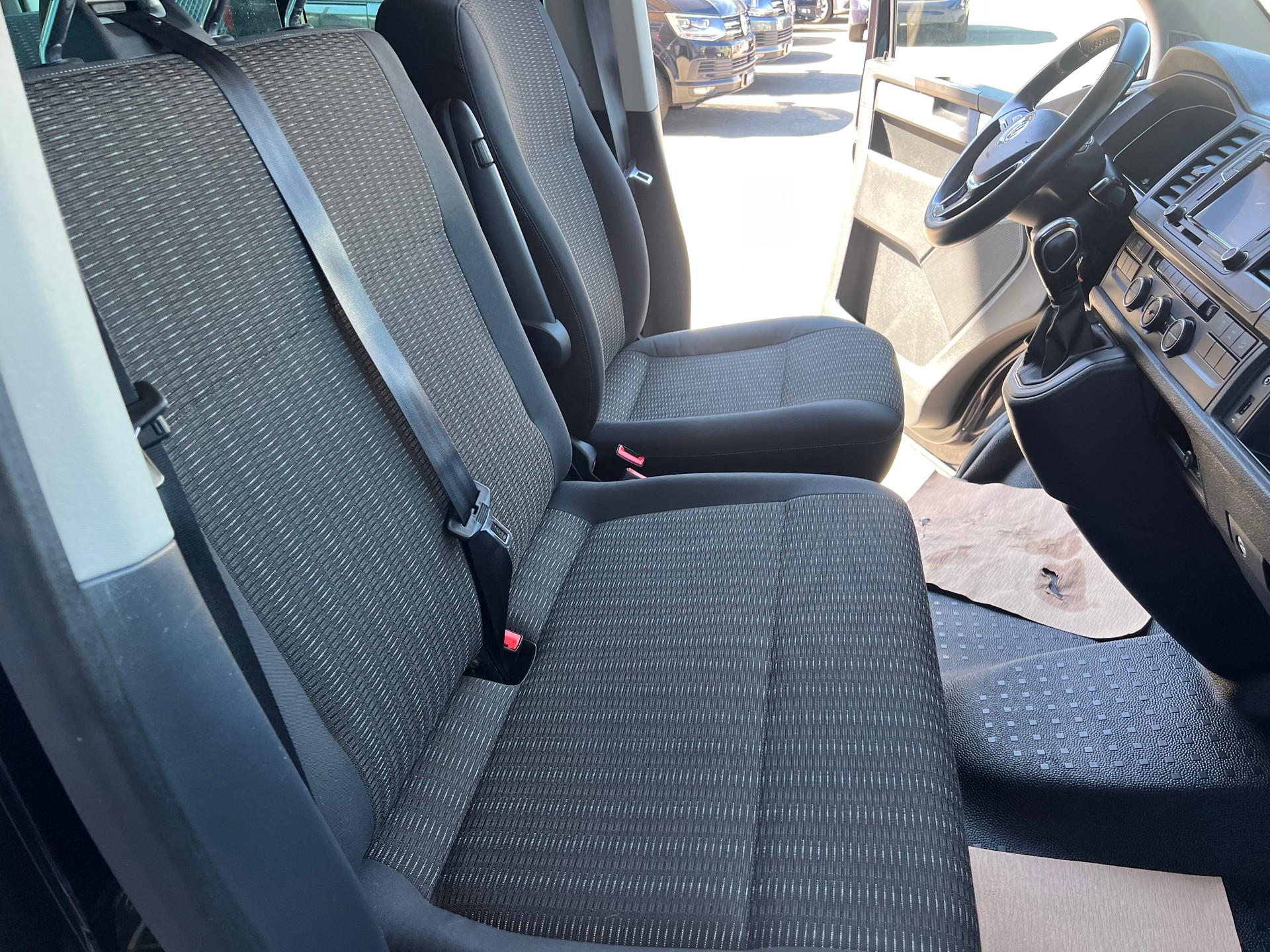 VW T6 Caravelle 2.0 TDI PS 150 4x4 DSG Langversion ** 9 Sitze * AHK 2500kg. * Navi * ab MFK * 1 Jahr Garantie möglich **-image-18