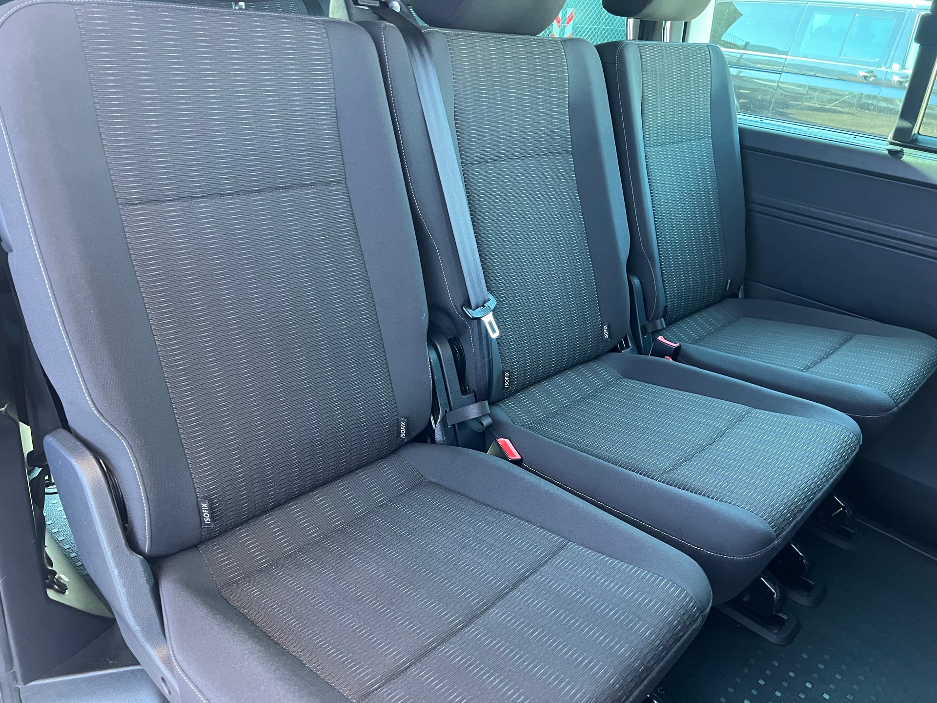 VW T6 Caravelle 2.0 TDI PS 150 4x4 DSG Langversion ** 9 Sitze * AHK 2500kg. * Navi * ab MFK * 1 Jahr Garantie möglich **-image-8