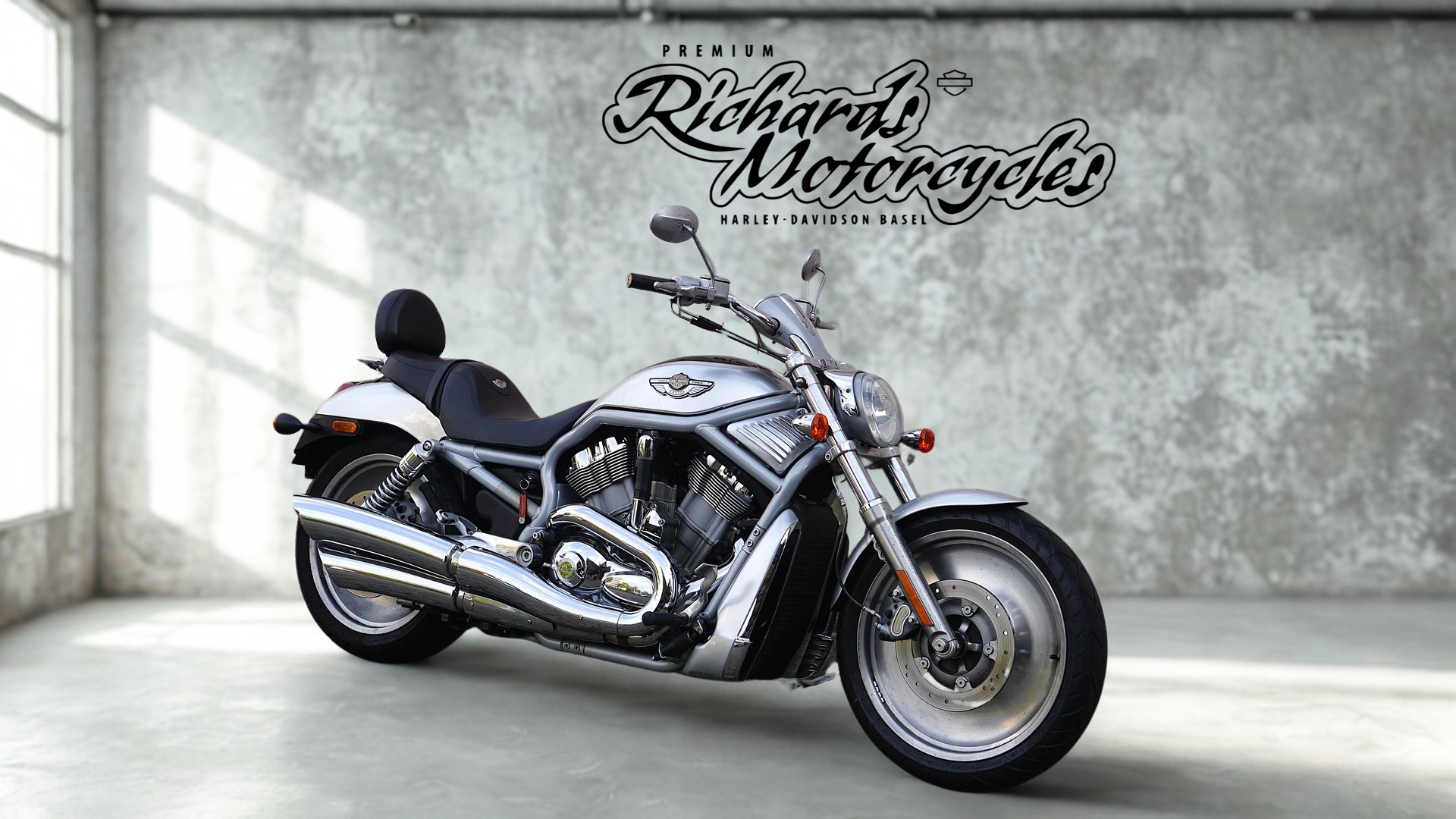 HARLEY-DAVIDSON VRSCA V-Rod 1200-image-1