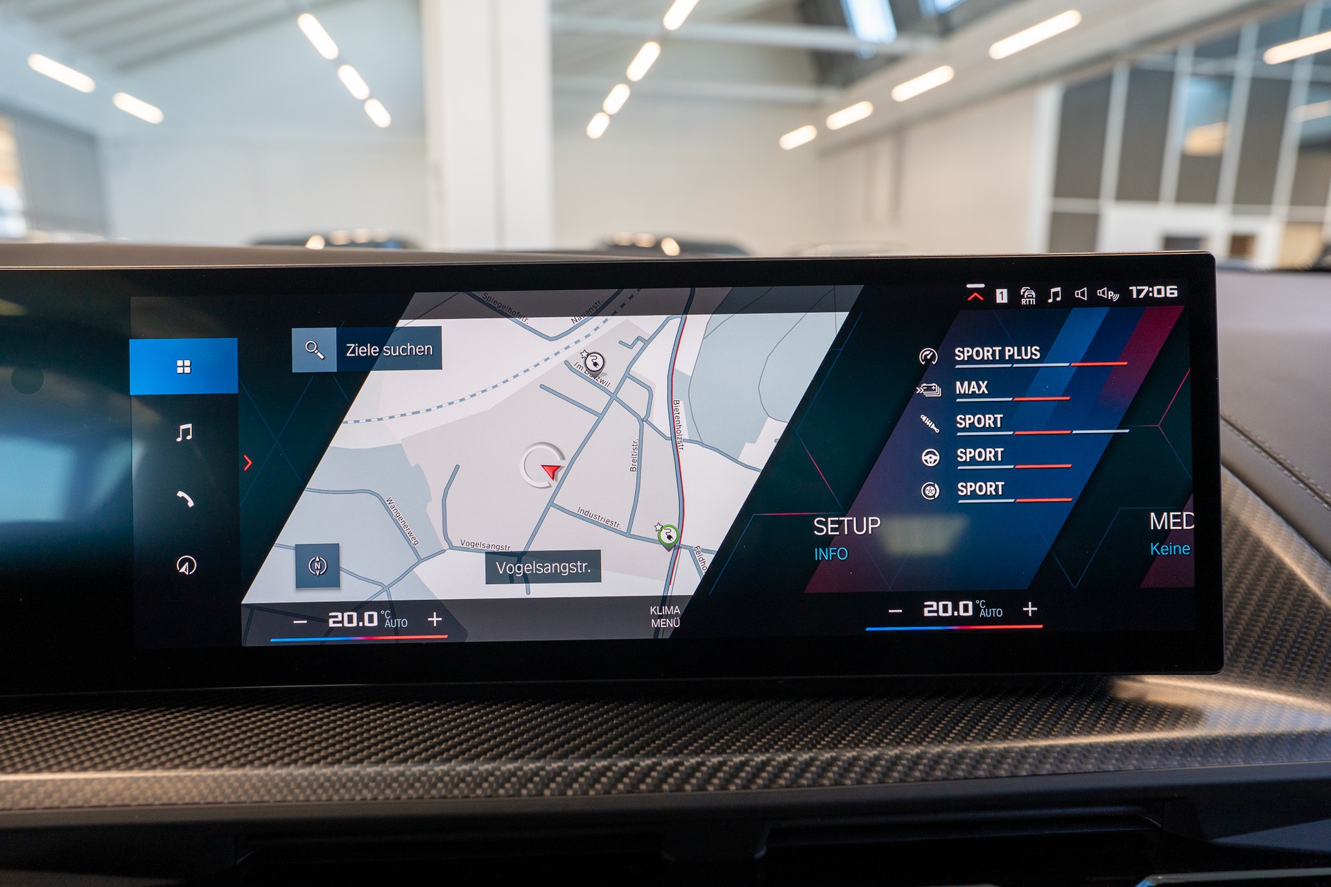 BMW XM xDrive PHEV / CH-Fahrzeug / Maxton Design / Head-Up-image-27