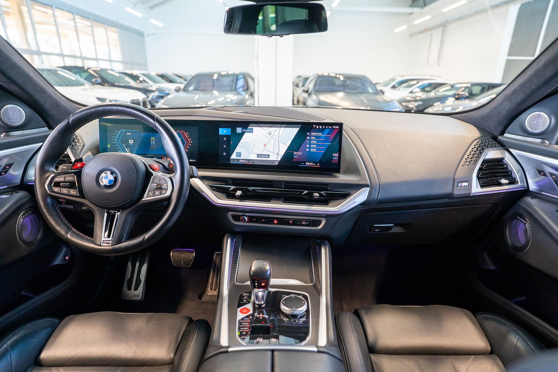 BMW XM xDrive PHEV / CH-Fahrzeug / Maxton Design / Head-Up-image-23