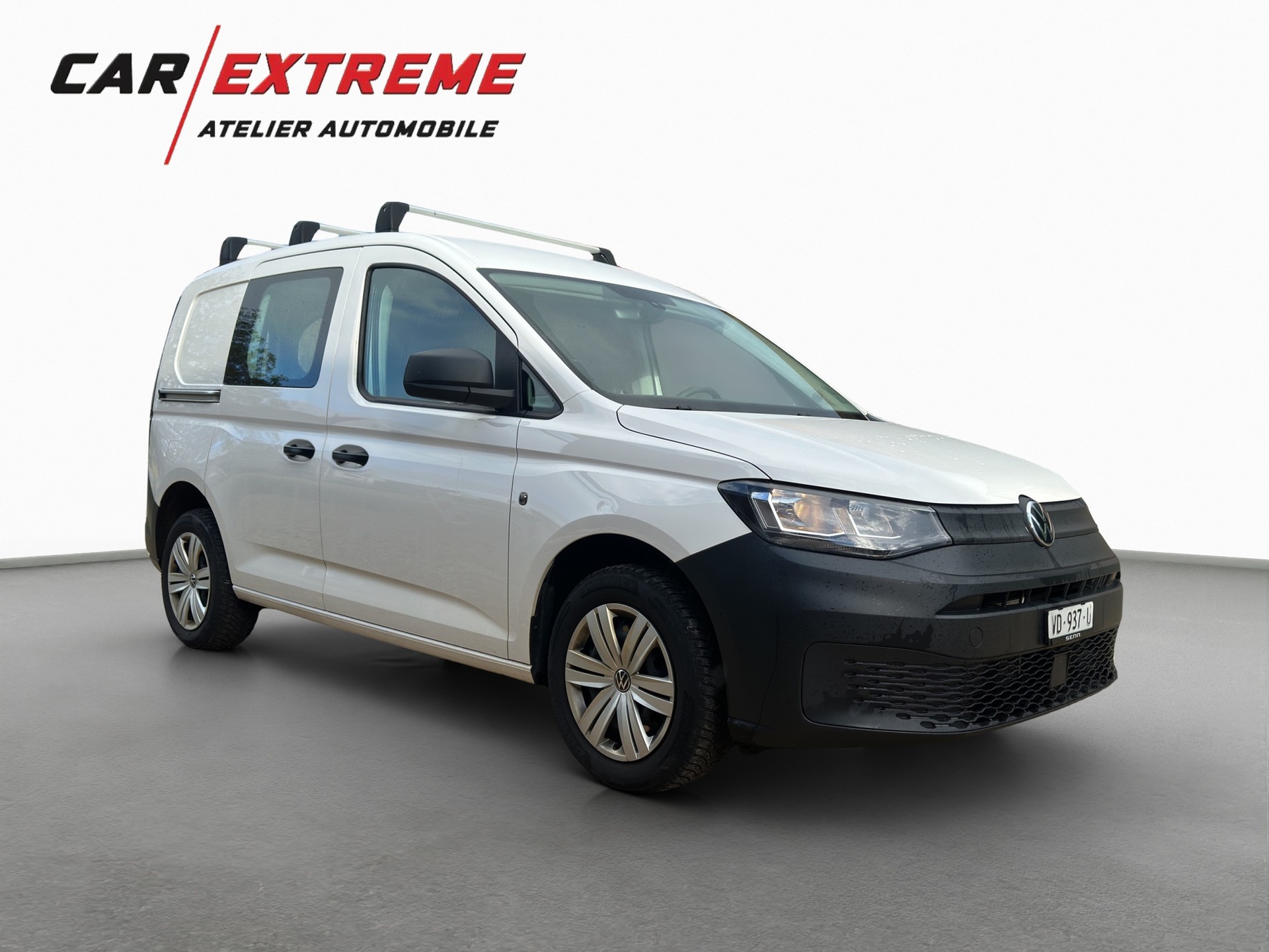VW Caddy Cargo 1.5 TSI-showroom-element-1