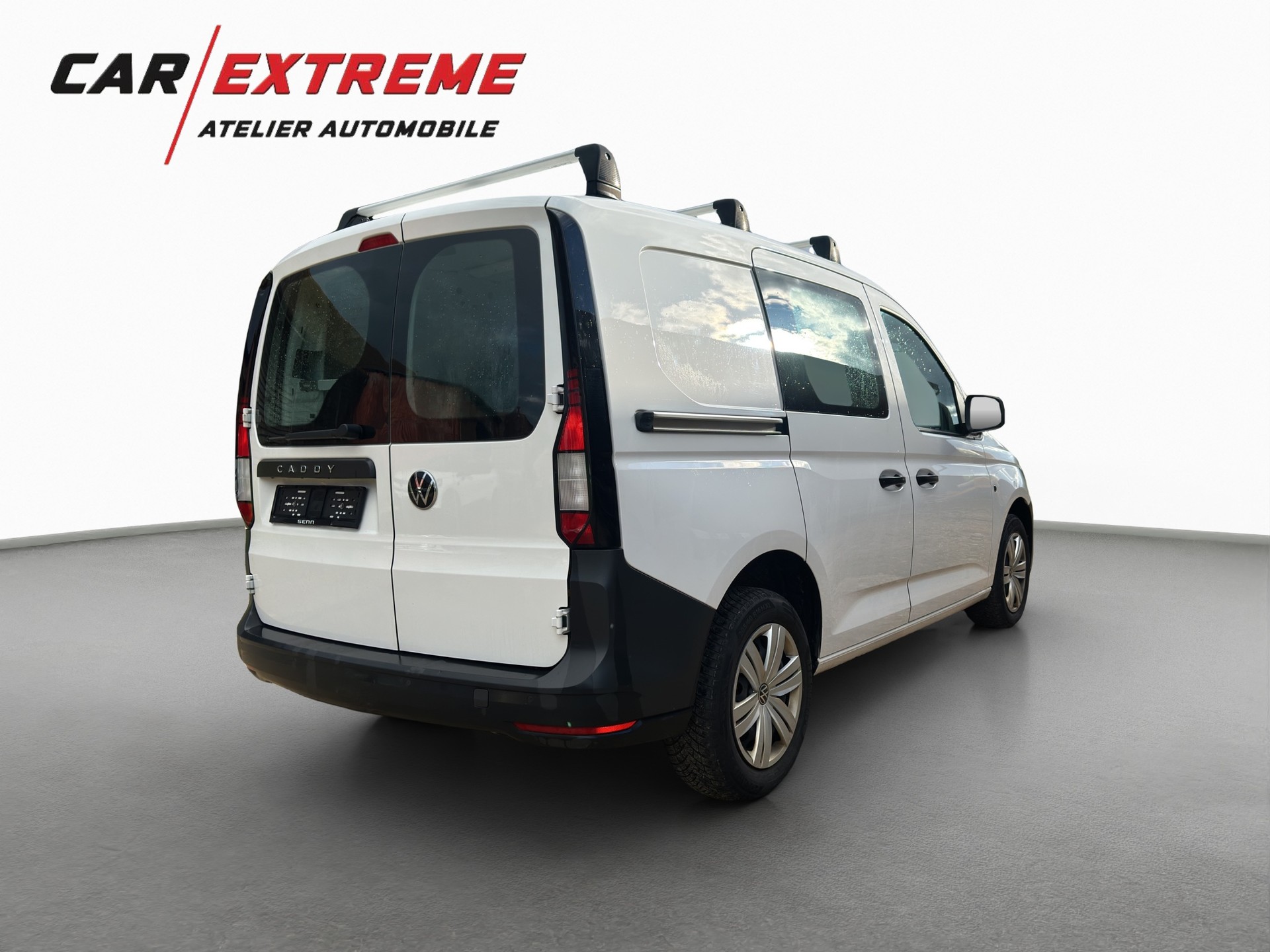 VW Caddy Cargo 1.5 TSI-showroom-element-1