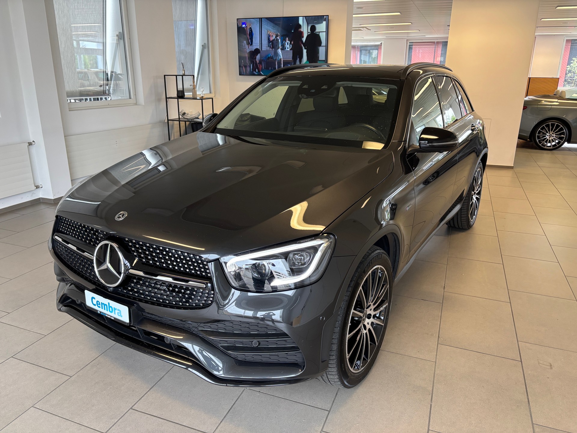 MERCEDES-BENZ GLC 300 de AMG Line 4Matic 9G-Tronic