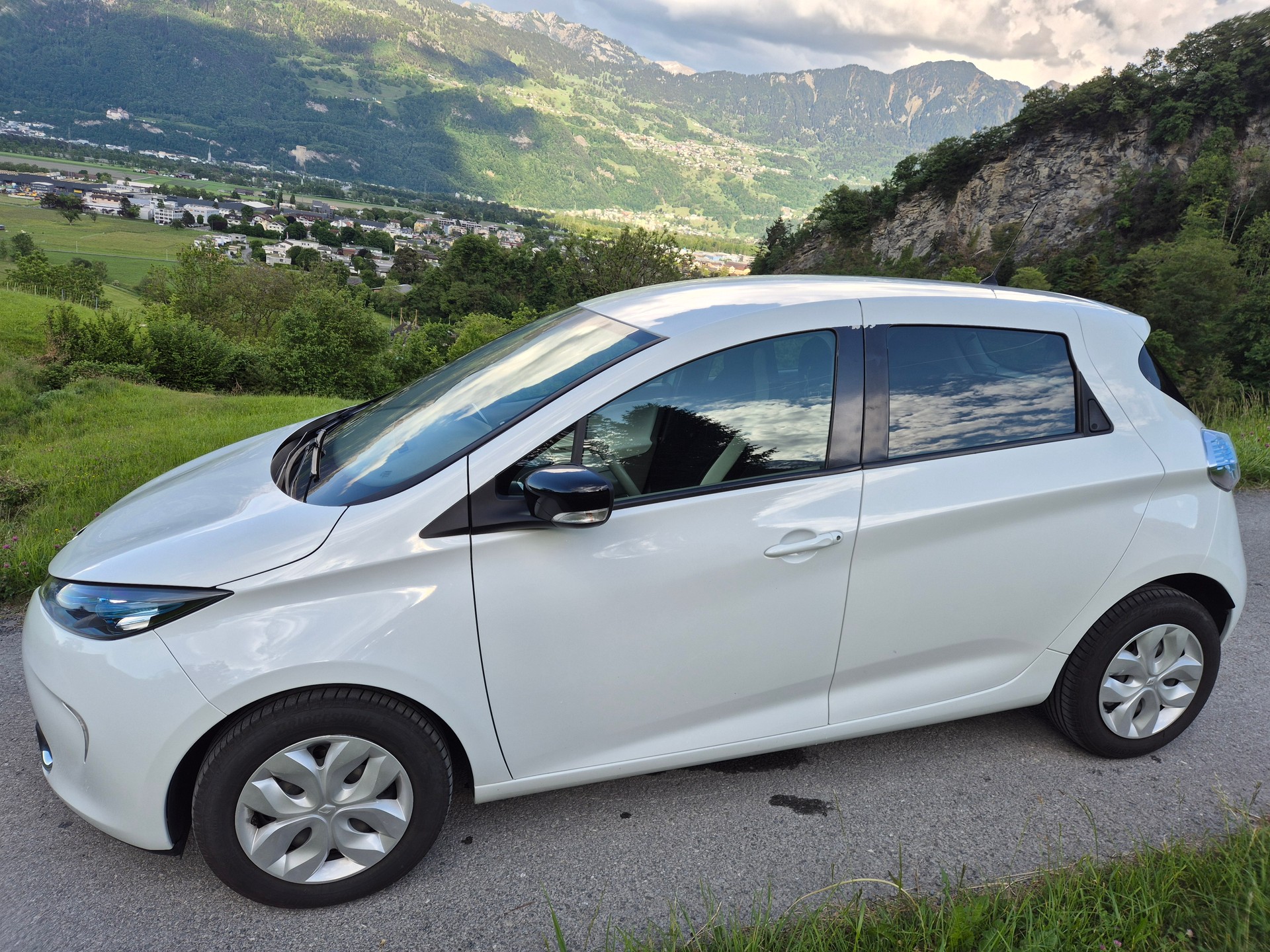 RENAULT R240 Life-image-3