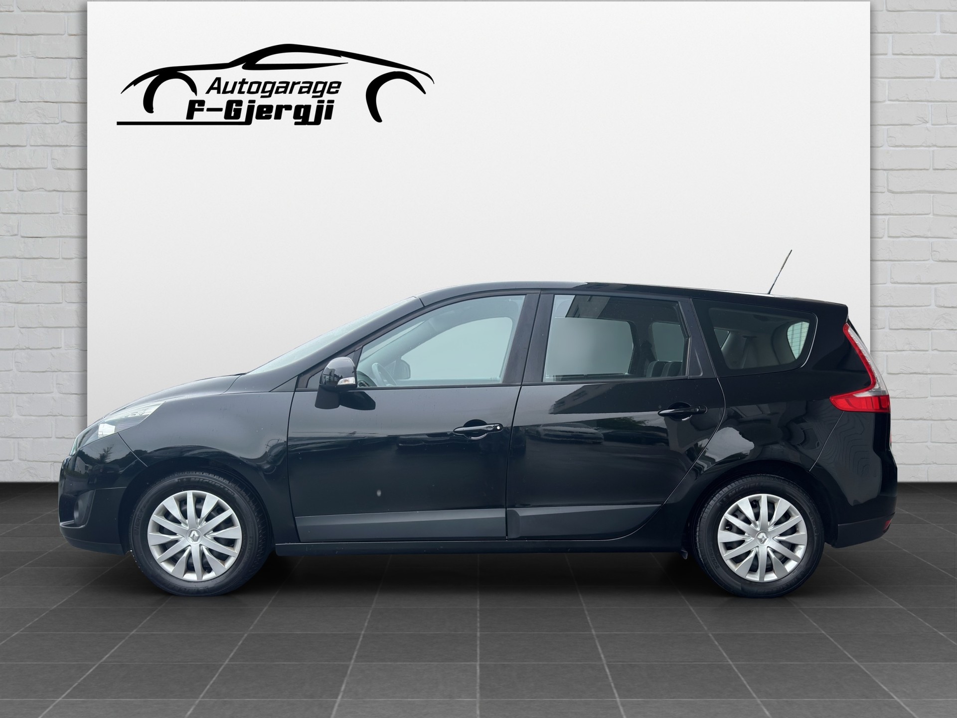RENAULT Grand Scénic 1.4 16V Turbo Expression-image-4