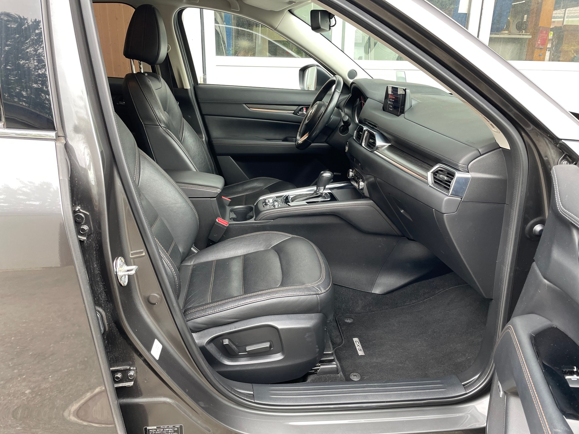 MAZDA 2.2 D 175 Revolution AWD-image-16