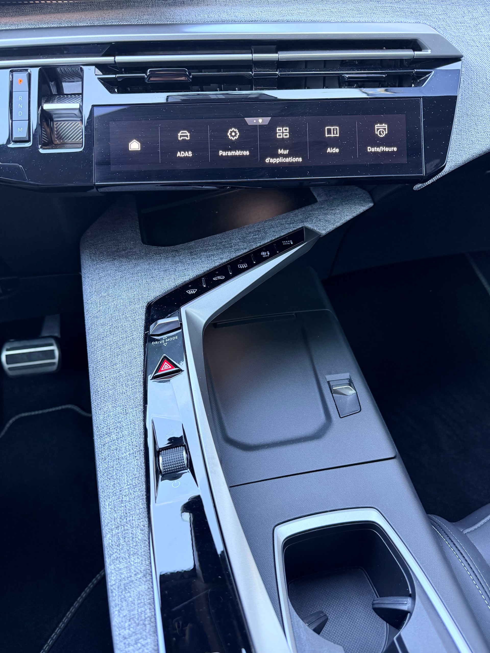 PEUGEOT 5008 145 Hybrid e-DCS6 GT-image-23