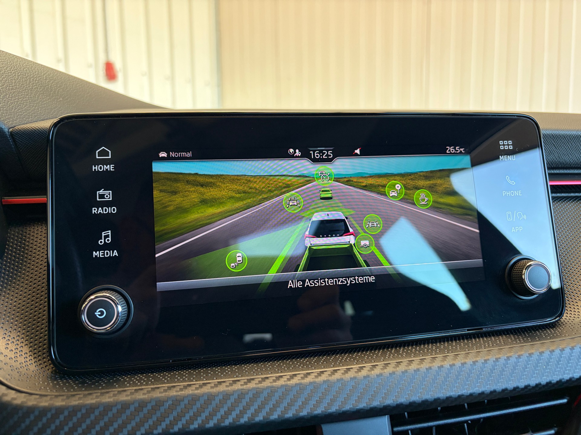 SKODA Scala "Monte Carlo" 1.5 TSI DSG-image-9