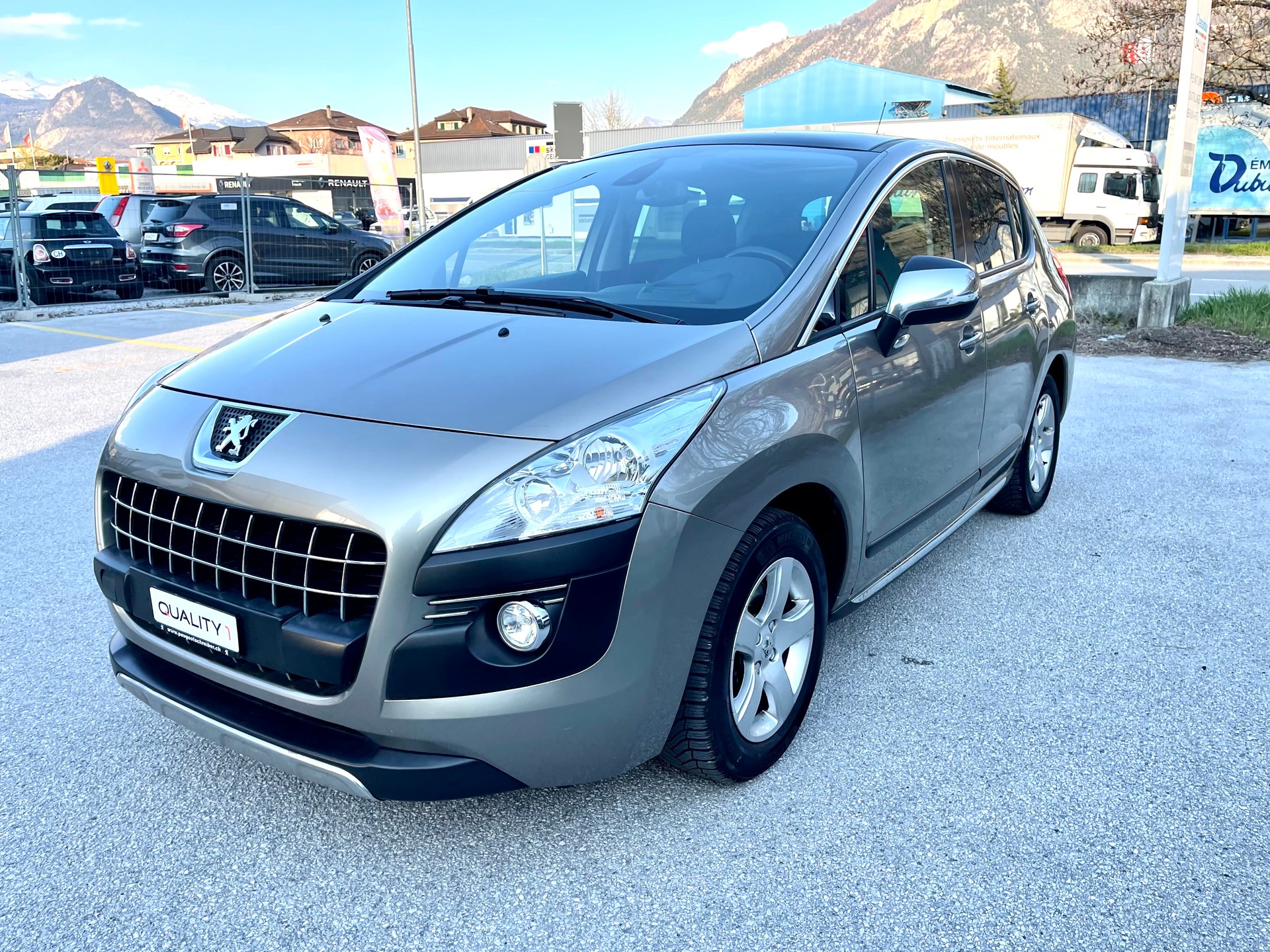 PEUGEOT 3008 1.6 16V T Allure Tiptronic-image-12