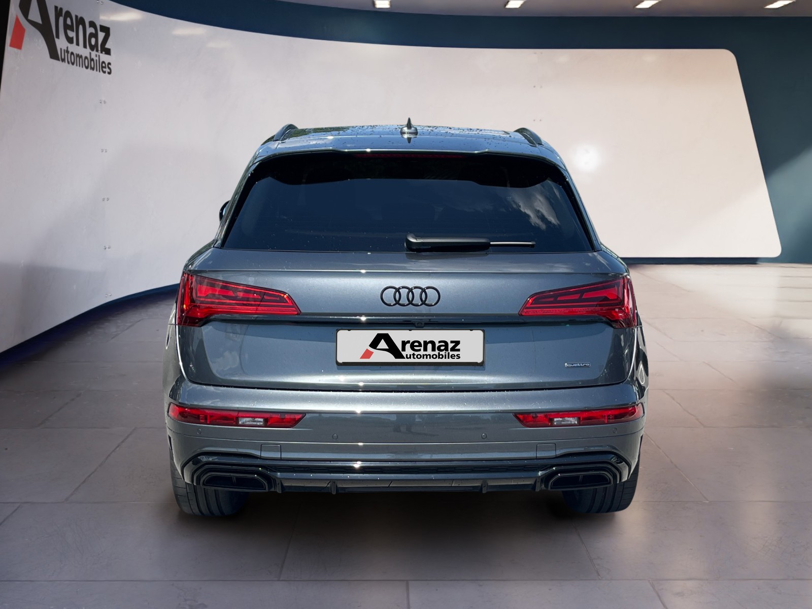 AUDI Q5 40 TDI S-line quattro S-tronic-showroom-element-3