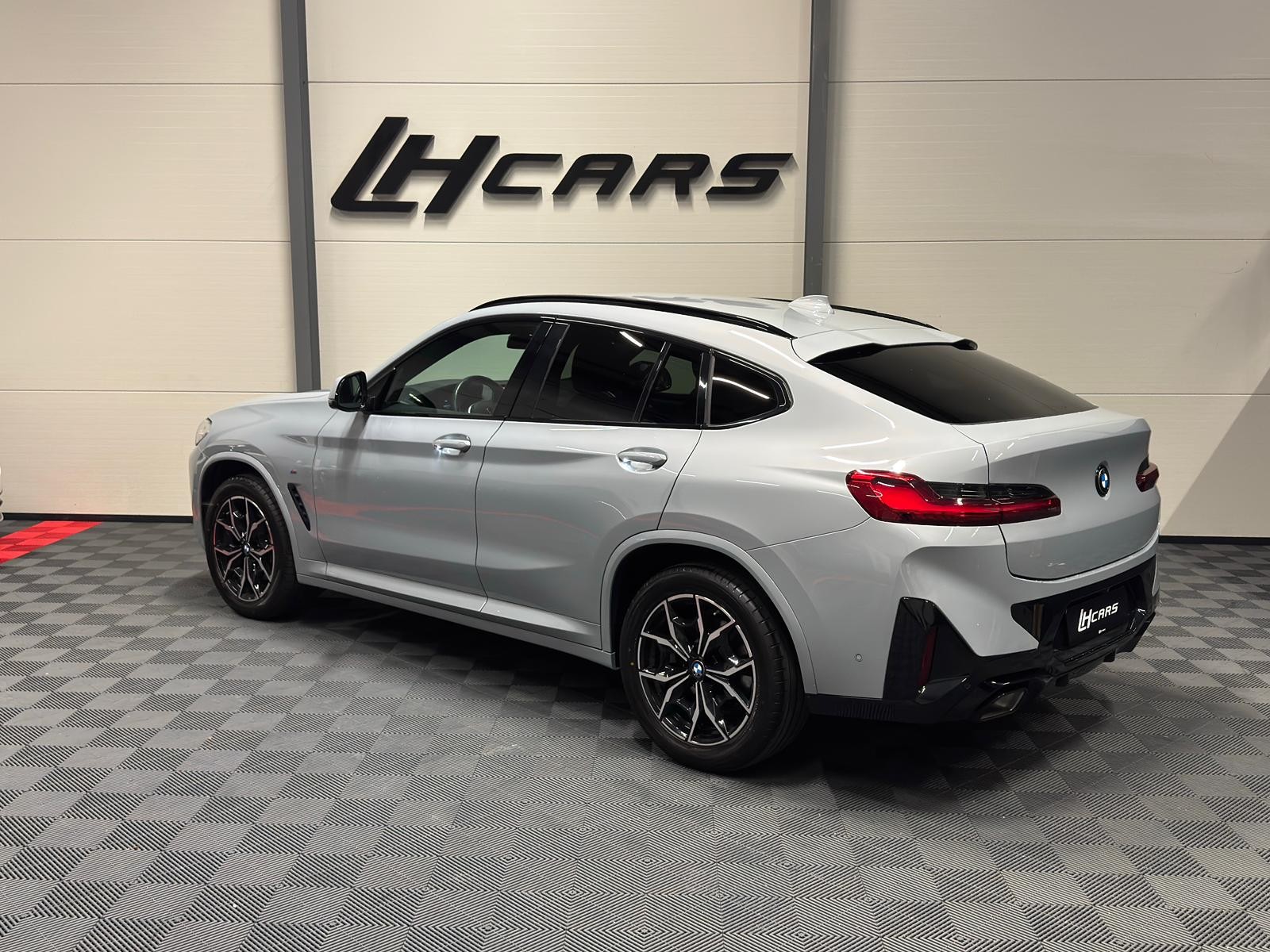 BMW X4 30i xDrive SAG-image-2