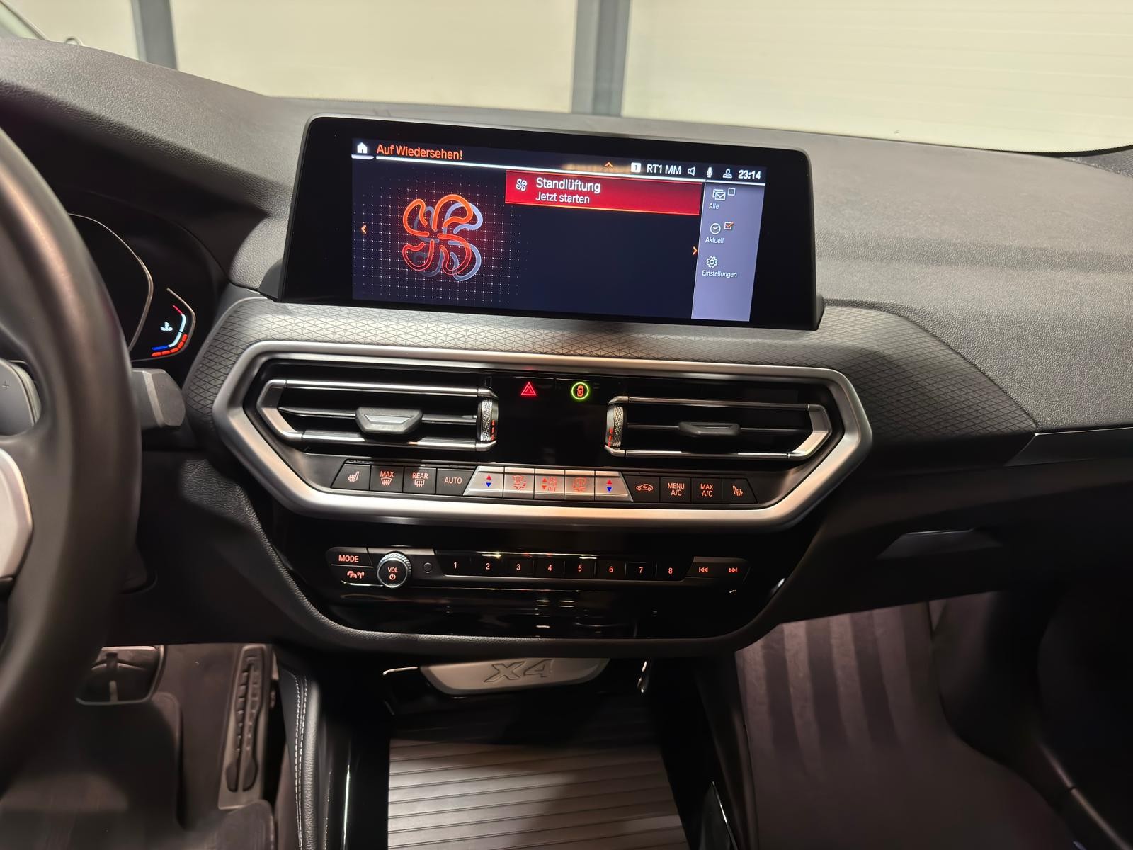 BMW X4 30i xDrive SAG-image-14