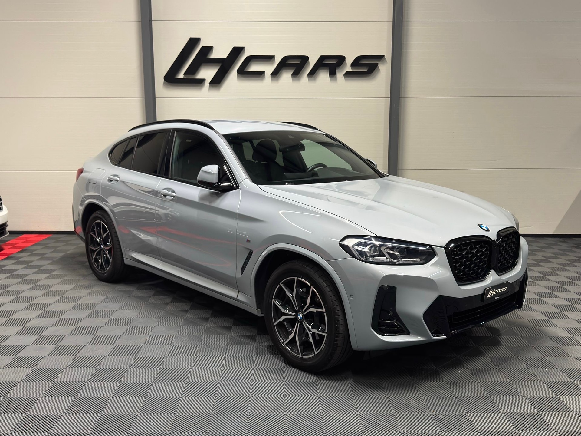 BMW X4 30i xDrive SAG-image-4