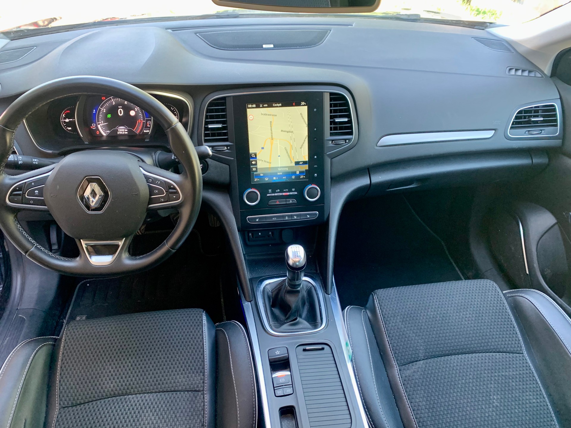 RENAULT Mégane 1.2 16V T Bose-image-7