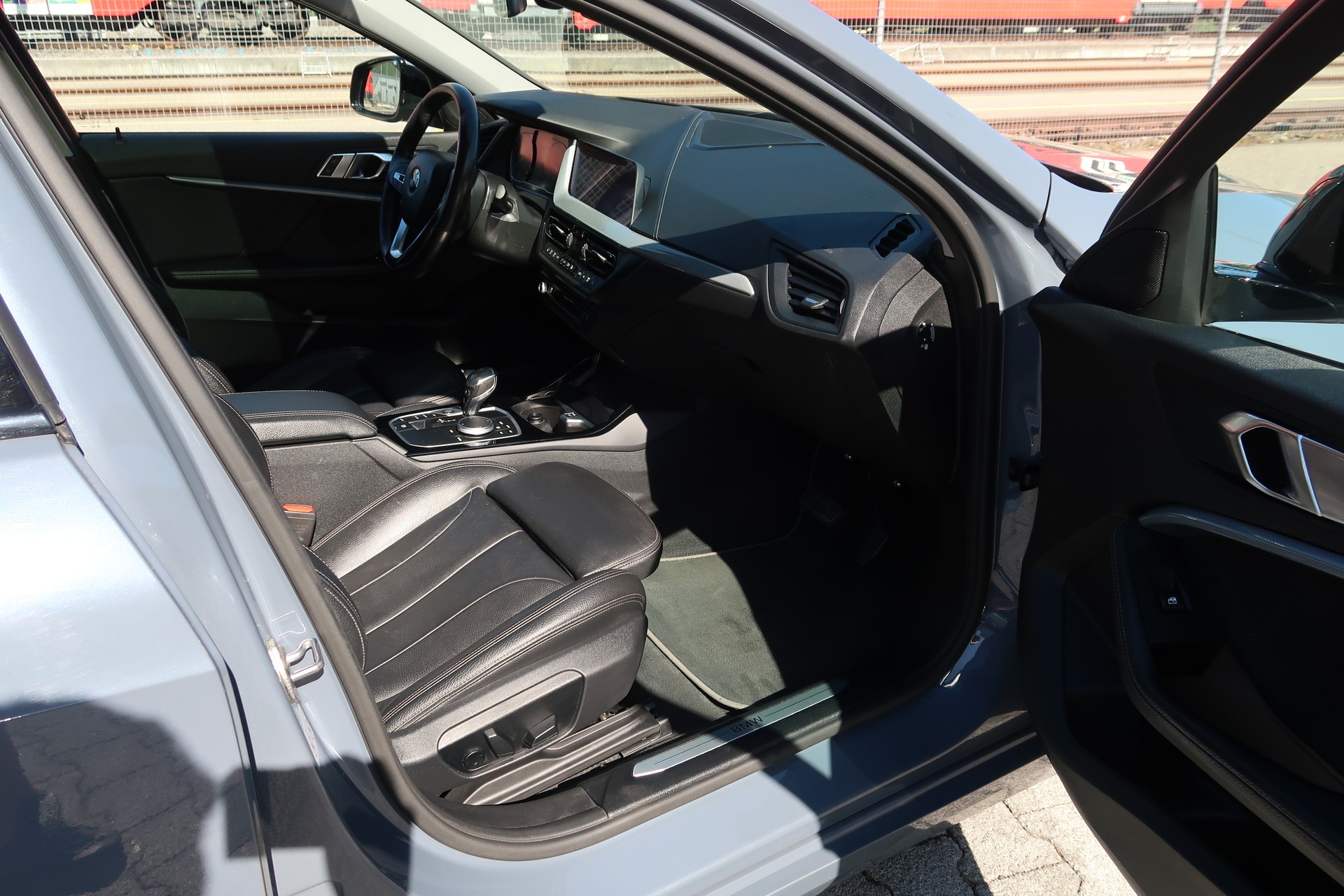 BMW 120d xDrive Steptronic Sport Line-image-19