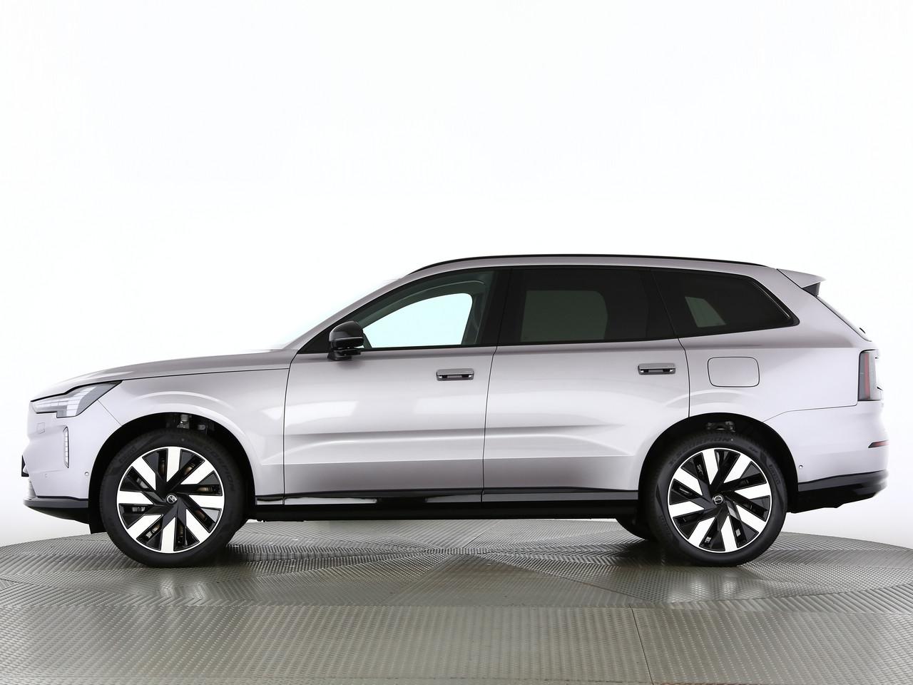 VOLVO EX90 Twin Plus AWD-showroom-element-2