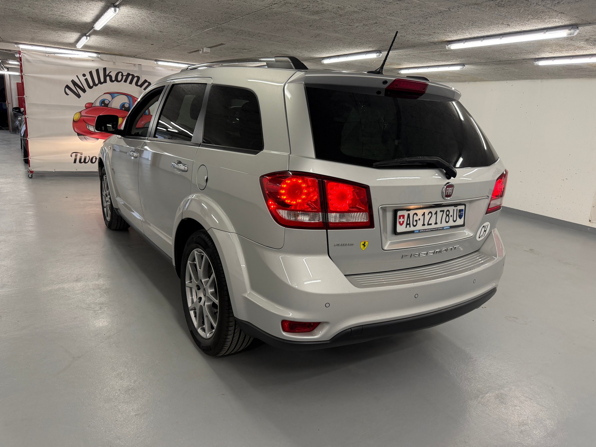 FIAT Freemont 2.0 MJ Park Avenue AWD Automat-image-7