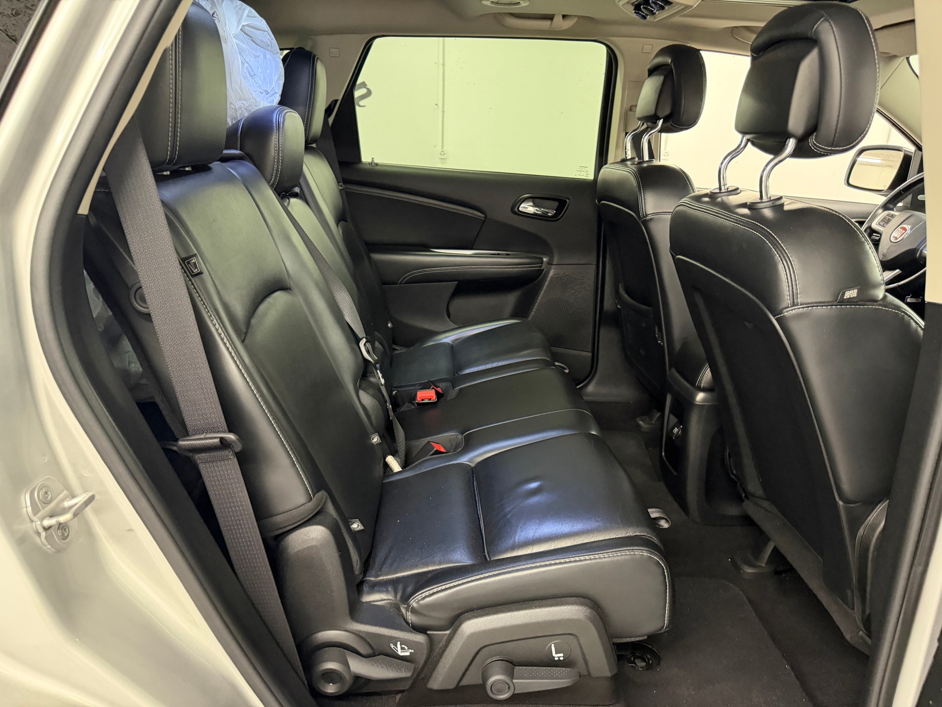 FIAT Freemont 2.0 MJ Park Avenue AWD Automat-image-12