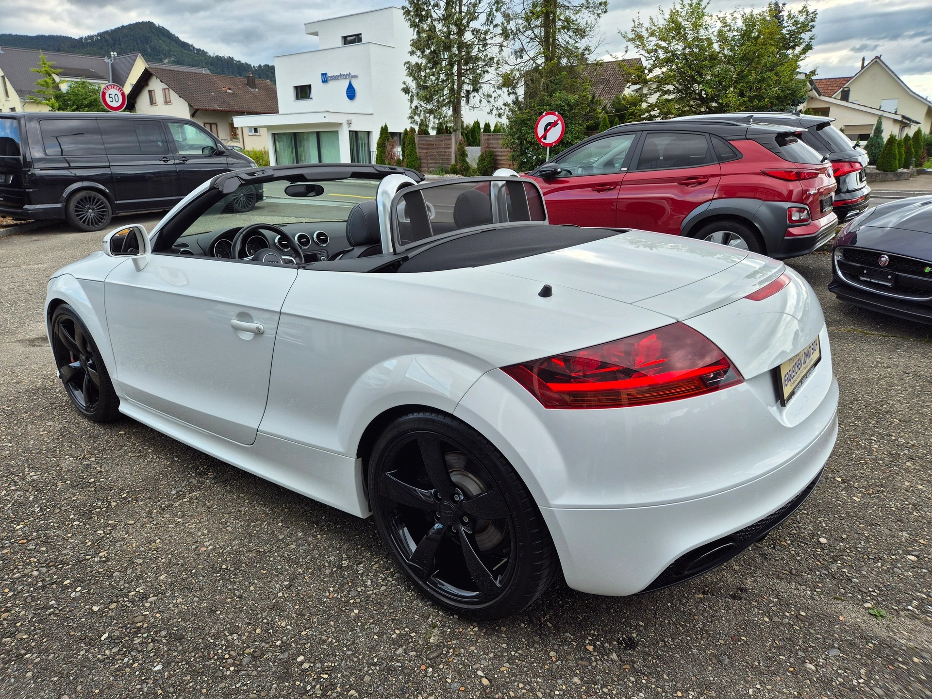 AUDI 2.5 TFSI quattro S-Tronic-image-8