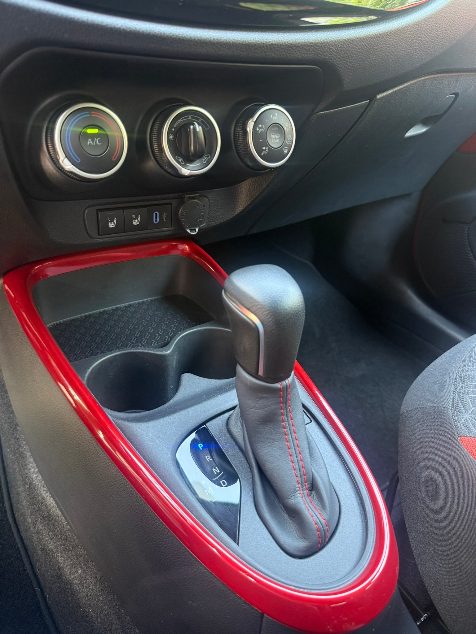 TOYOTA Aygo X 1.0 VVT-i Comfort-image-13