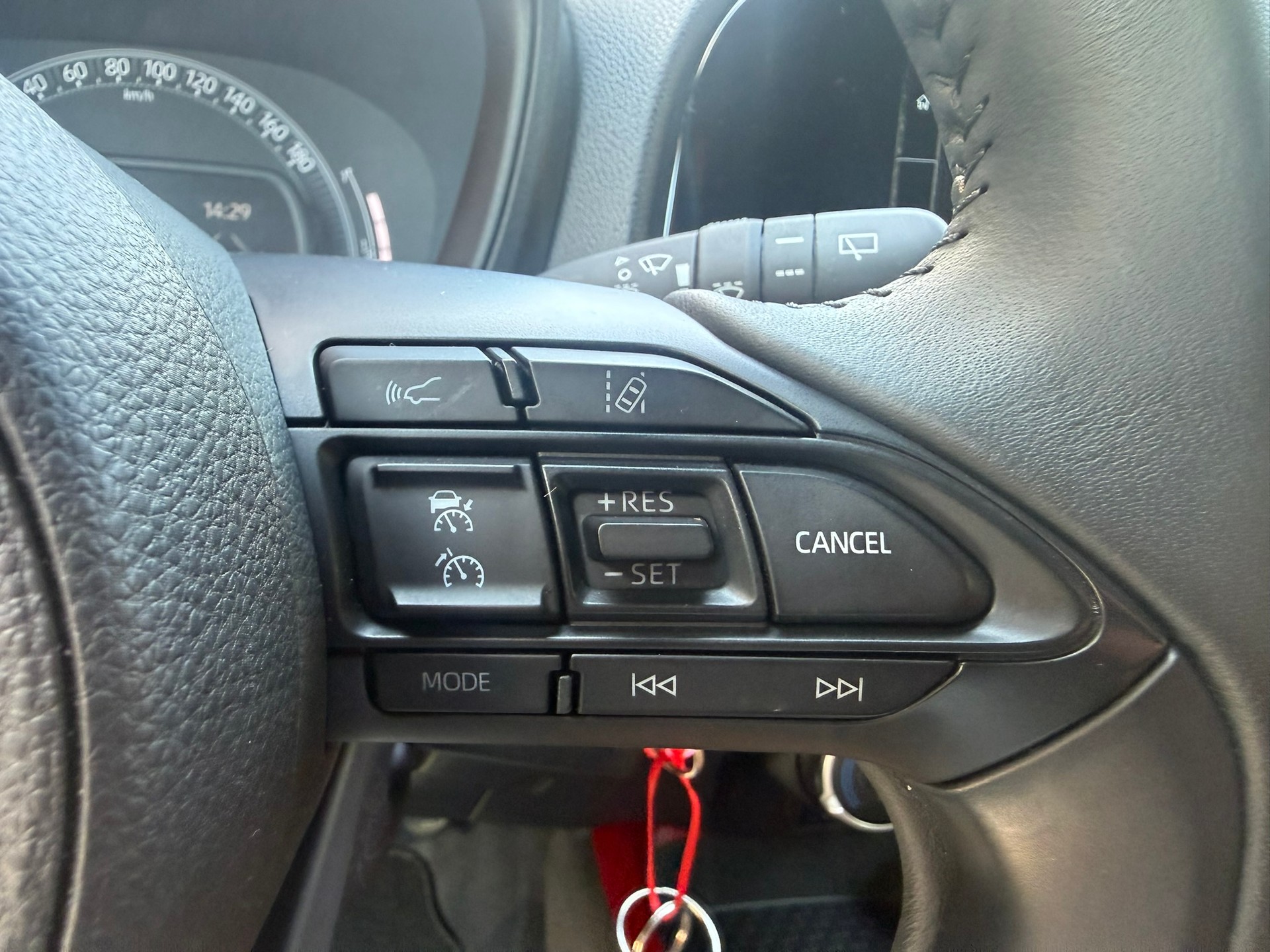 TOYOTA Aygo X 1.0 VVT-i Comfort-image-14