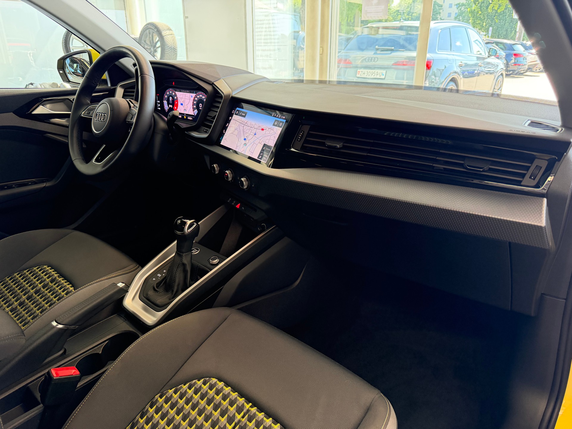 AUDI A1 Sportback 35 TFSI advanced | CH Fahrzeug | Technikpaket LED | MMI Navi Plus | Kamera | Virtual Cockpit |-image-30