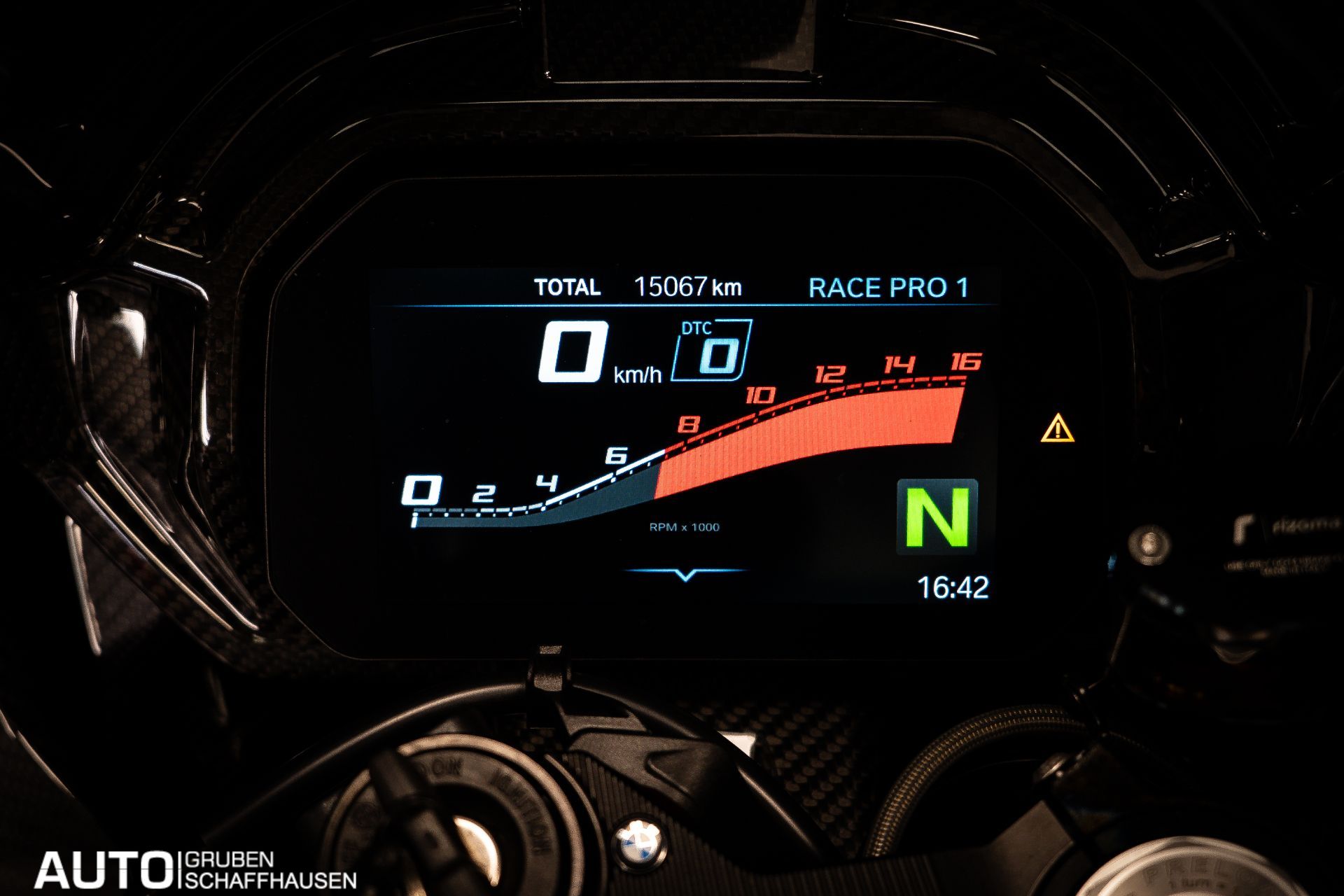 BMW M 1000 RR Competition-image-5