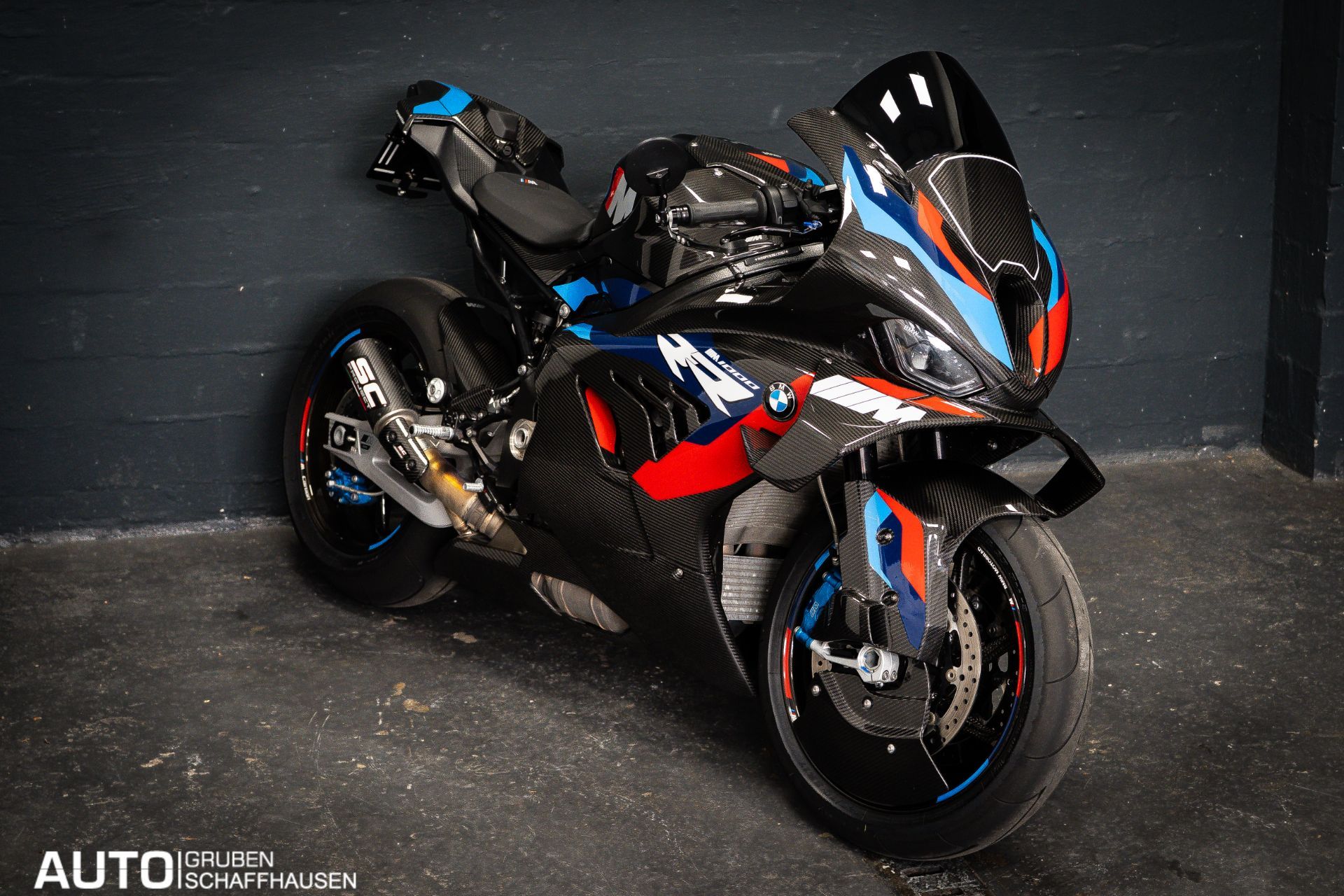 BMW M 1000 RR Competition-image-0