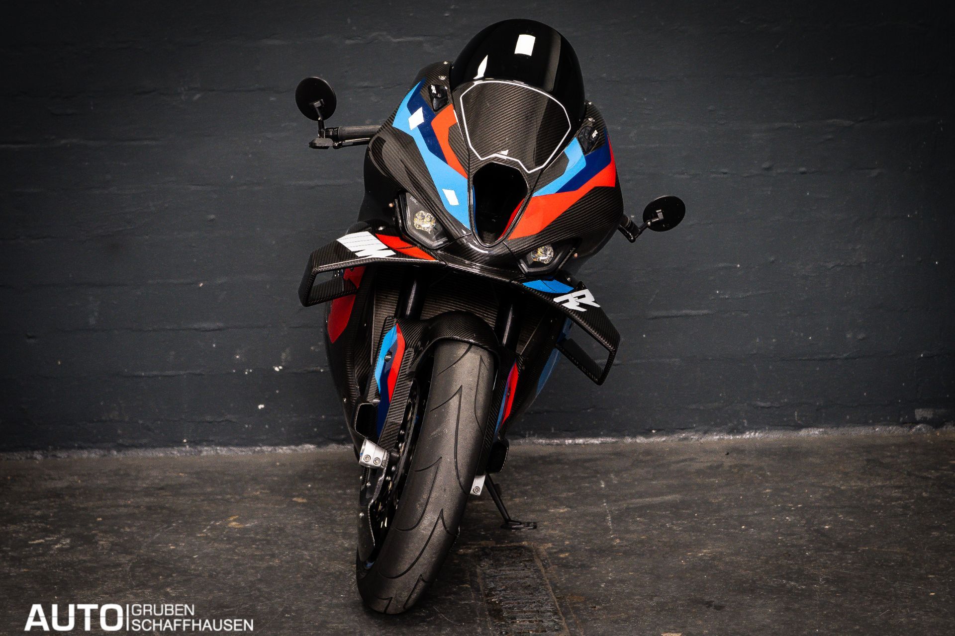 BMW M 1000 RR Competition-image-13