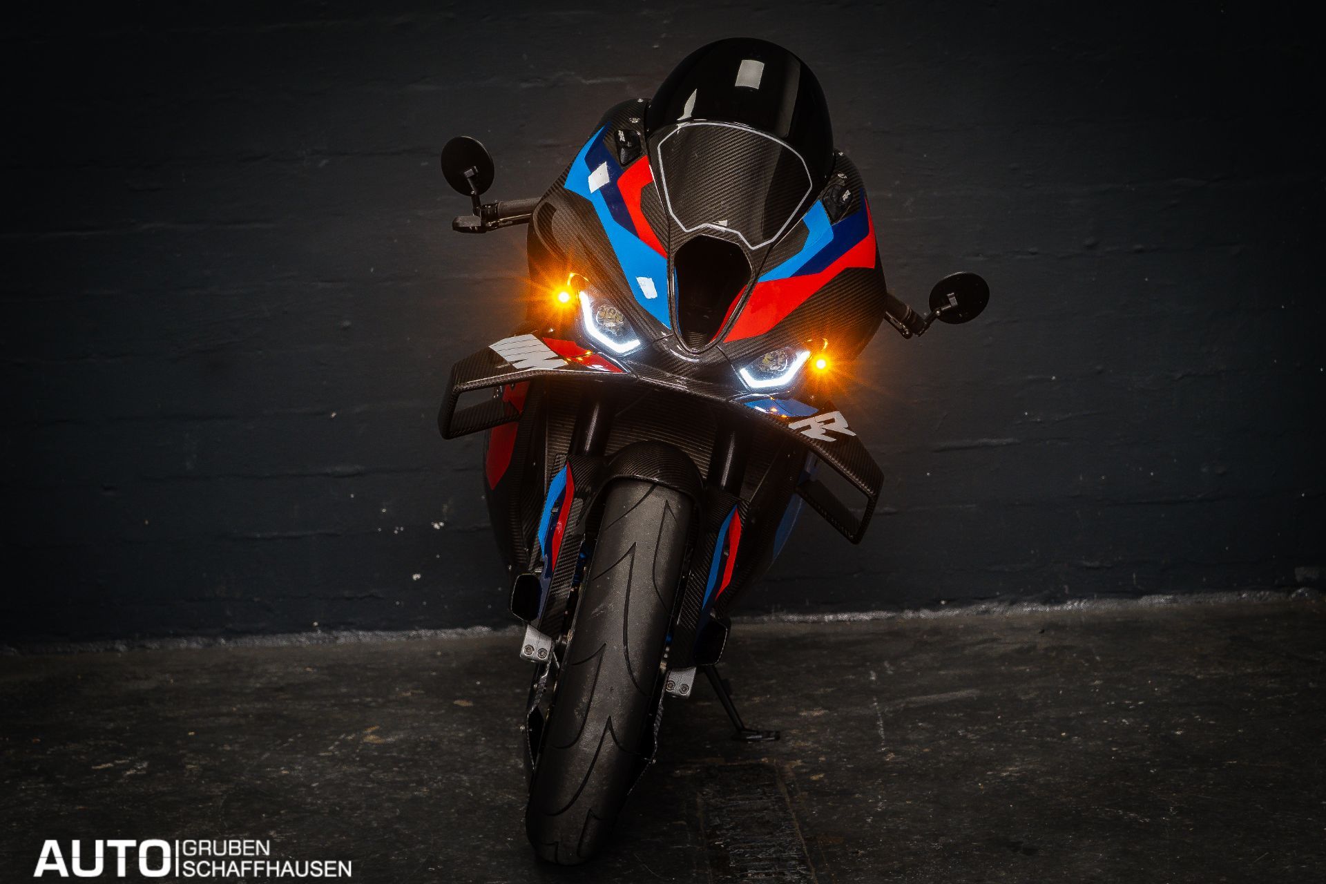 BMW M 1000 RR Competition-image-14
