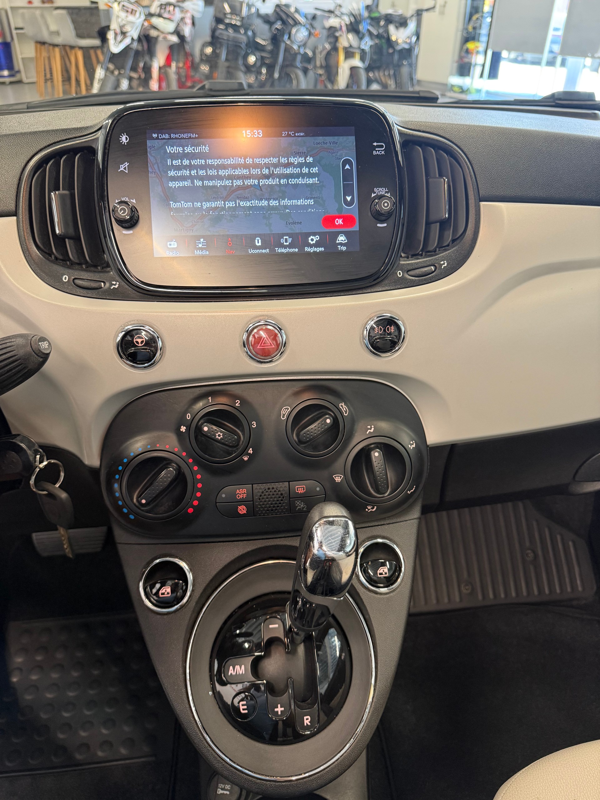 FIAT 500 1.2 Collezione-image-16