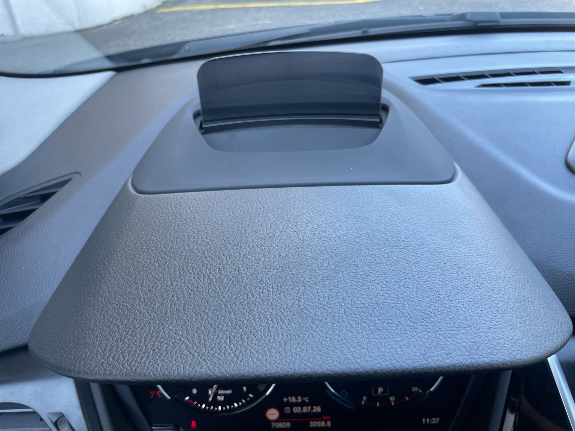 BMW 218d xDrive Active Tourer Steptronic Sport Line-image-13