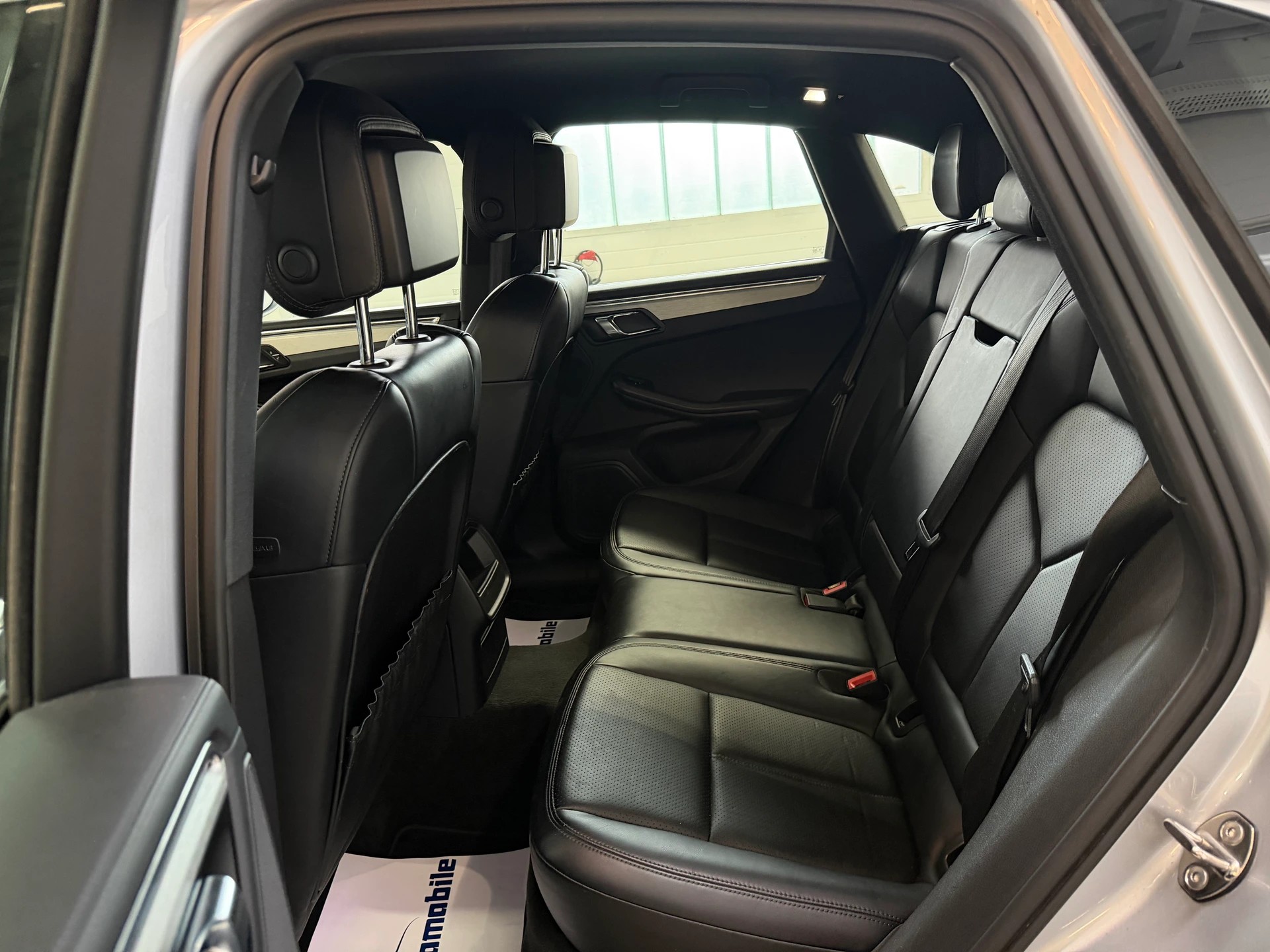 PORSCHE Macan S PDK | CH-Auto | Frisch MFK | AHK 2.3t. | DAB+ | RF-Kamera-image-10