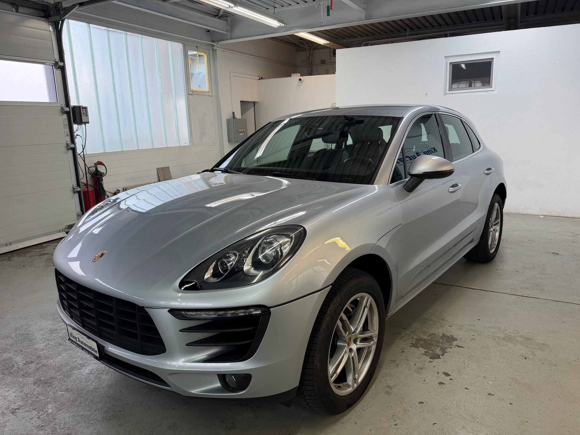 PORSCHE Macan S PDK | CH-Auto | Frisch MFK | AHK 2.3t. | DAB+ | RF-Kamera-showroom-element-1