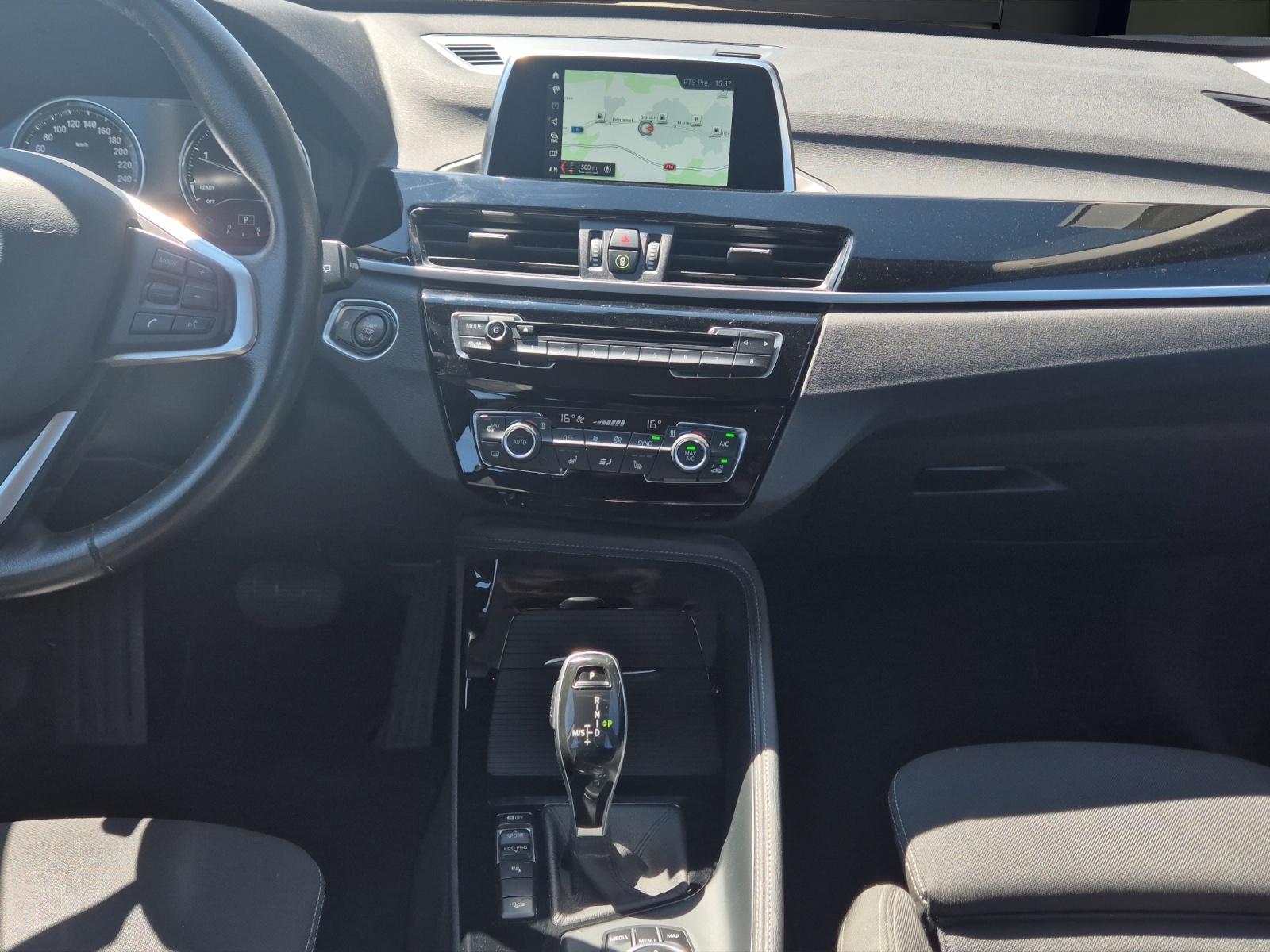 BMW X1 xDrive 18d Steptronic-image-8