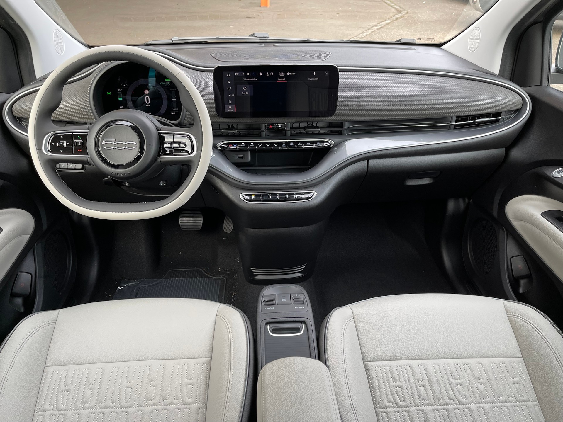 FIAT 500 La Prima 3+1-showroom-element-3