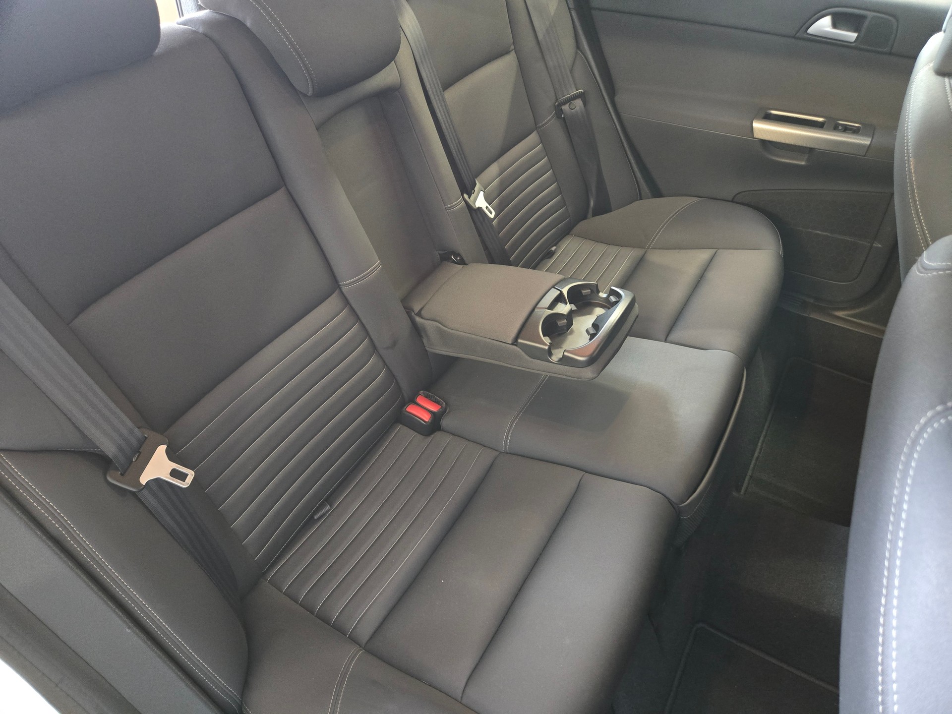 VOLVO V50 2.0 Momentum-image-4