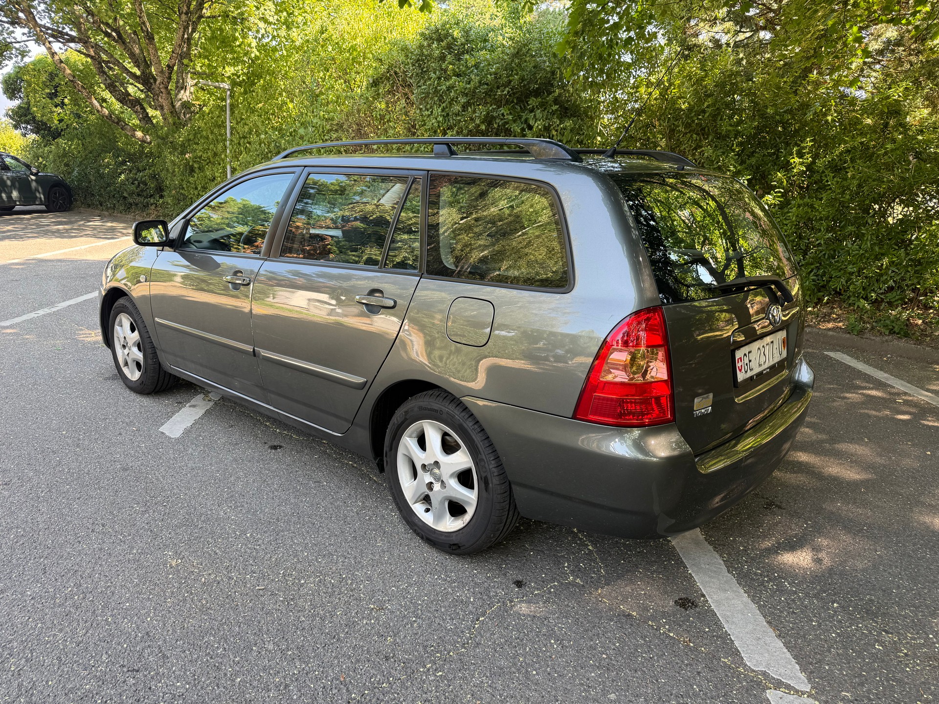 TOYOTA Corolla Wagon 1.6 Linea Sol-showroom-element-3