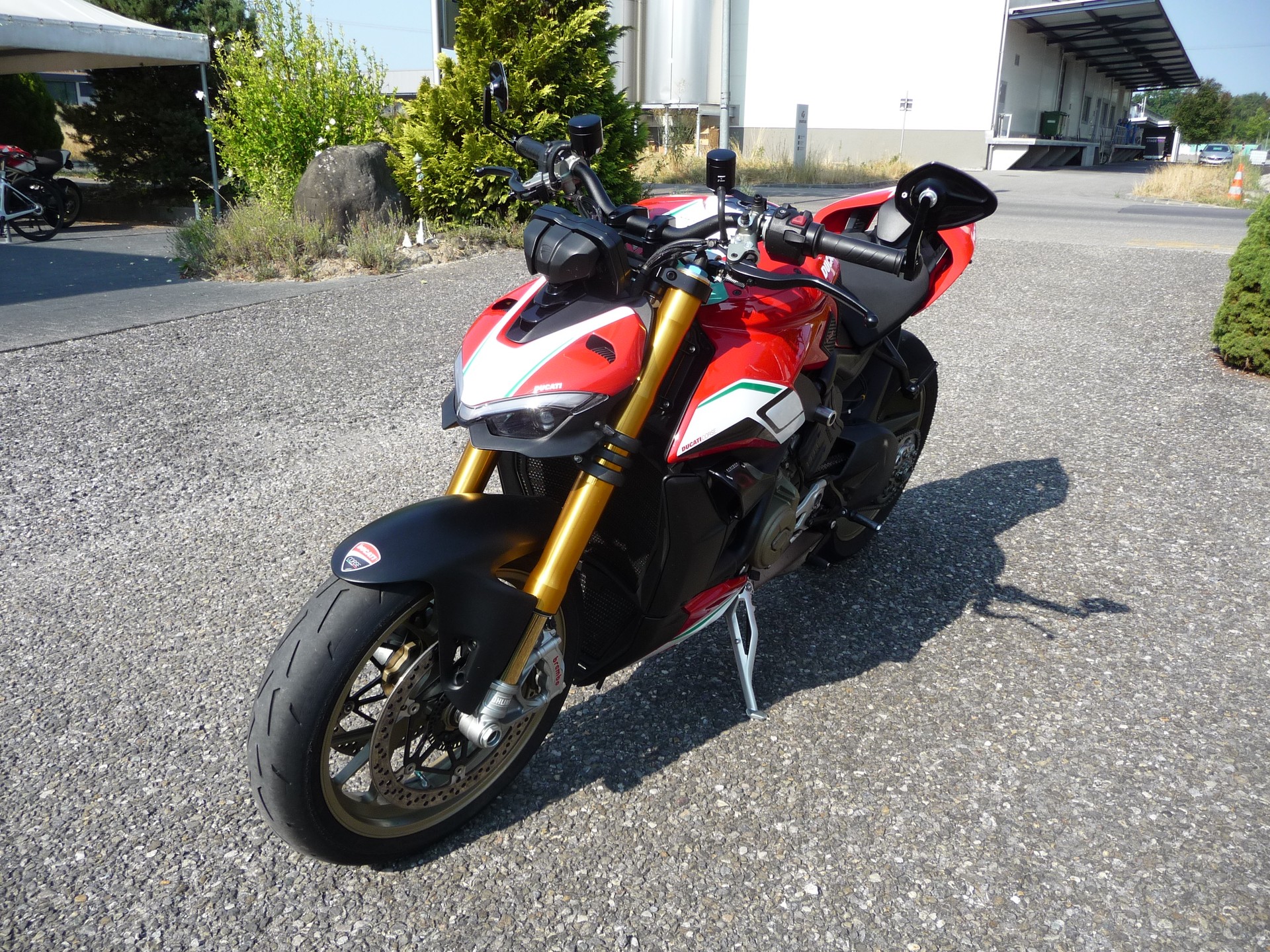 DUCATI Streetfighter V4 S-image-2