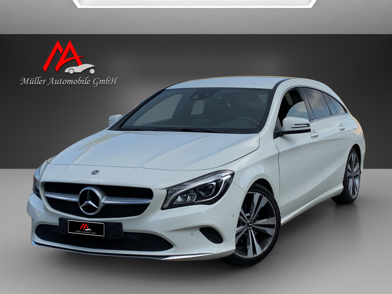 MERCEDES-BENZ CLA Shooting Brake 200 Night Star 7G-DCT