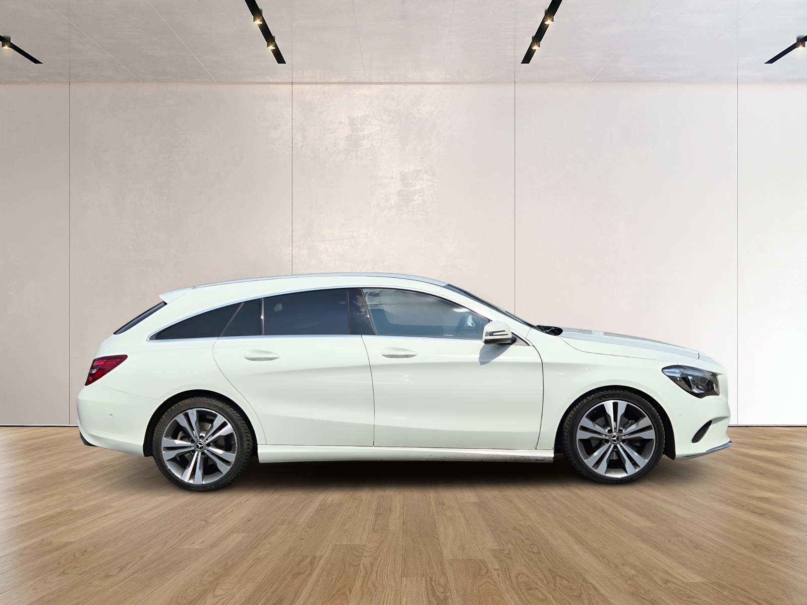 MERCEDES-BENZ CLA Shooting Brake 200 Night Star 7G-DCT-image-4