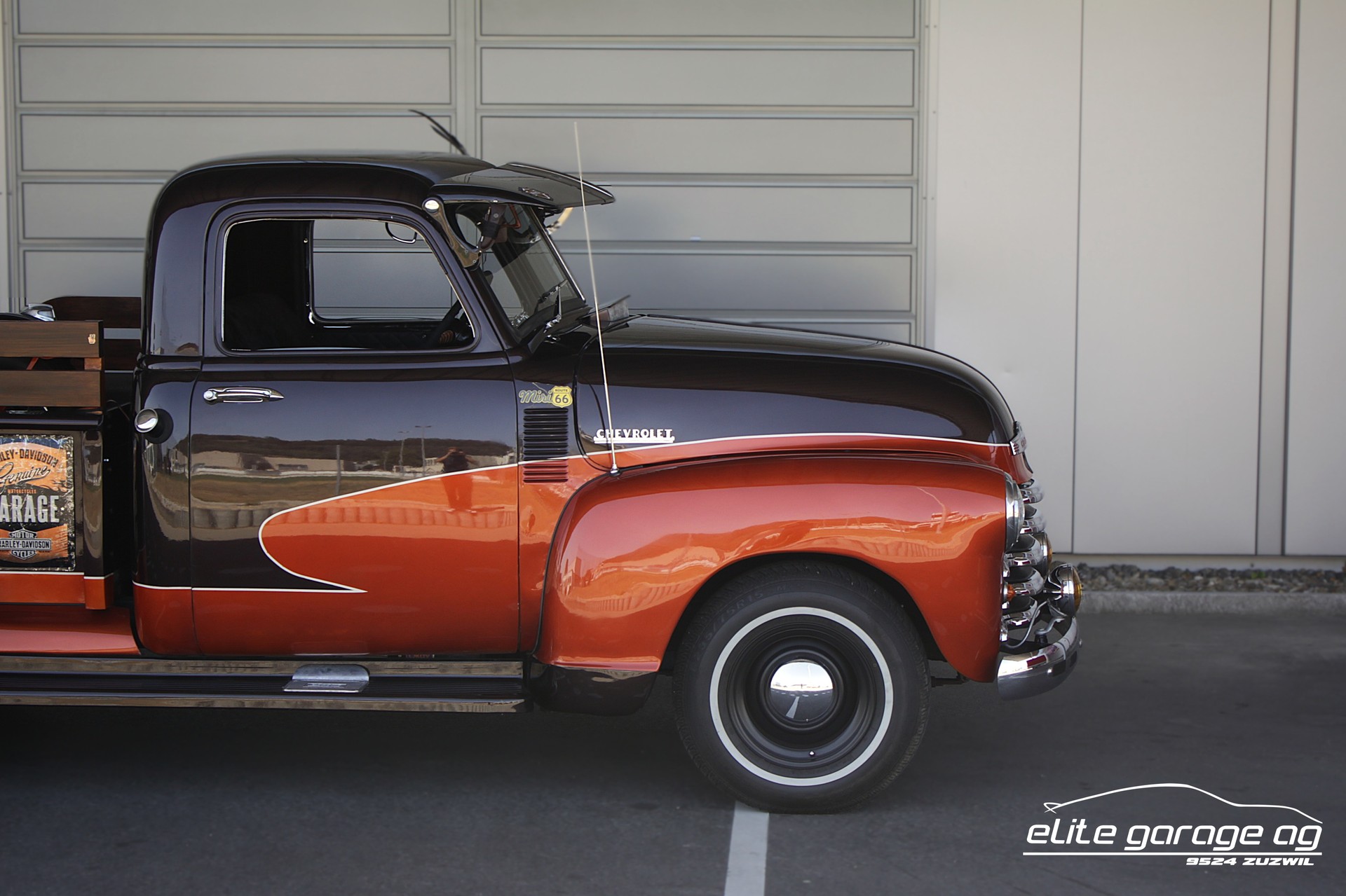 CHEVROLET Pick Up 3100 + Harley Davidson Flathead WL50 (VETERANENGEPRÜFT)-image-8