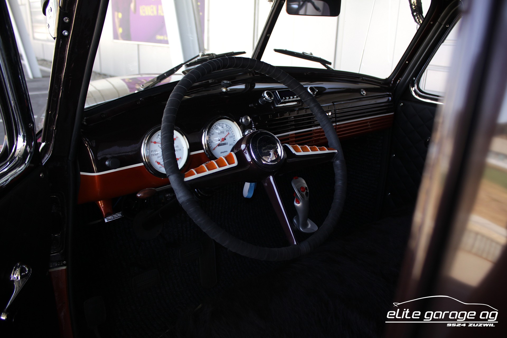 CHEVROLET Pick Up 3100 + Harley Davidson Flathead WL50 (VETERANENGEPRÜFT)-image-14